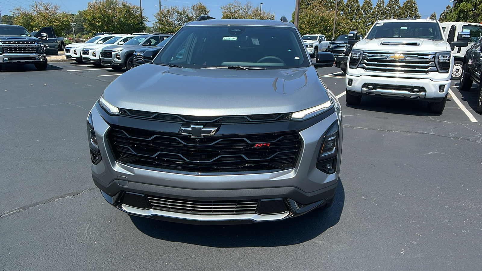 2025 Chevrolet Equinox FWD RS 2