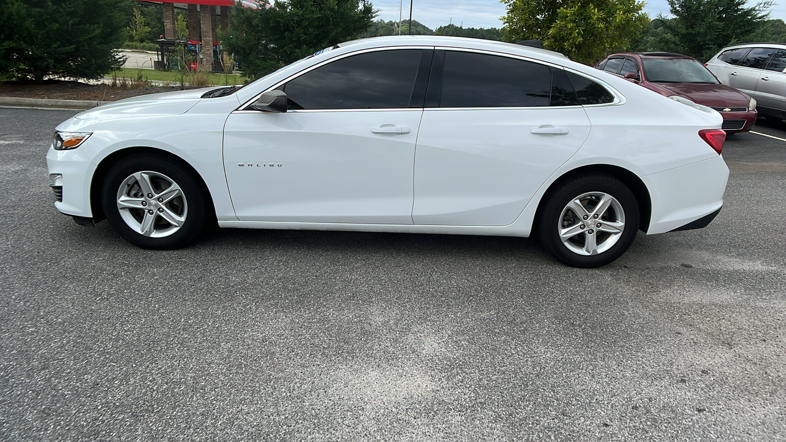 2020 Chevrolet Malibu LS 9