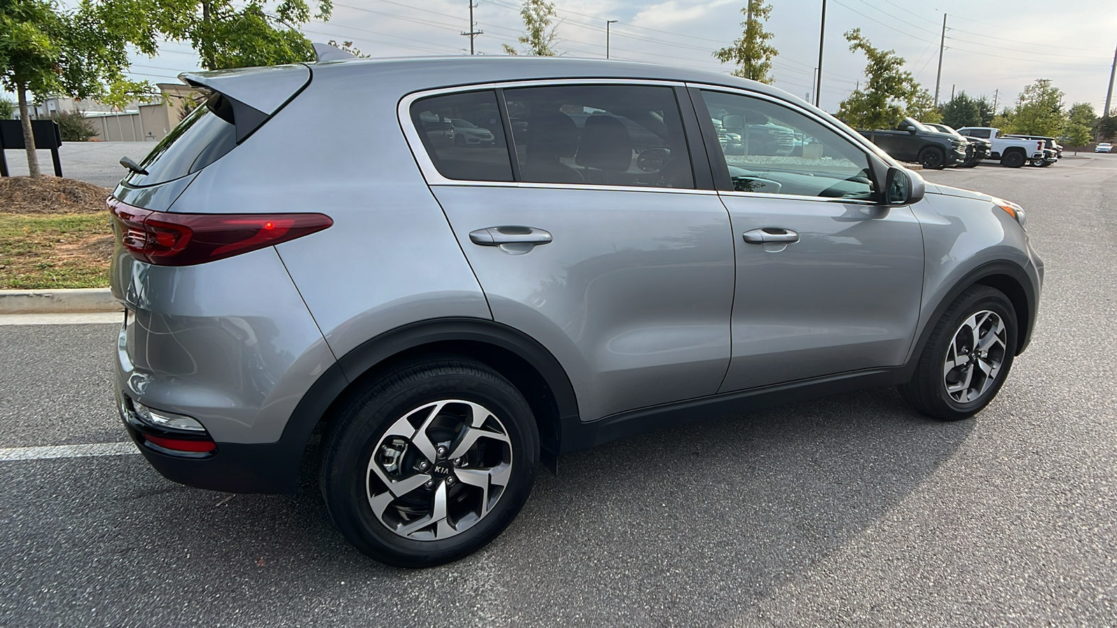 2022 Kia Sportage LX 6