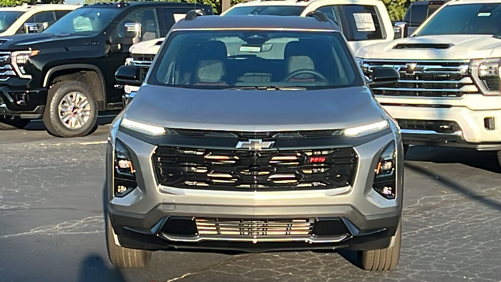 2025 Chevrolet Equinox FWD RS 2