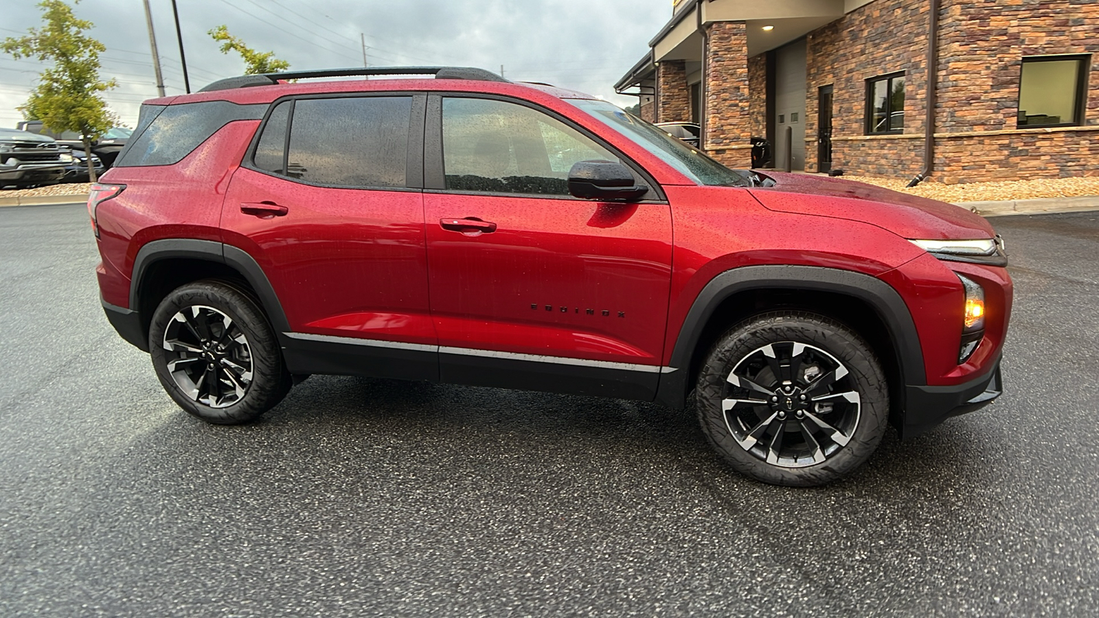 2025 Chevrolet Equinox FWD RS 4