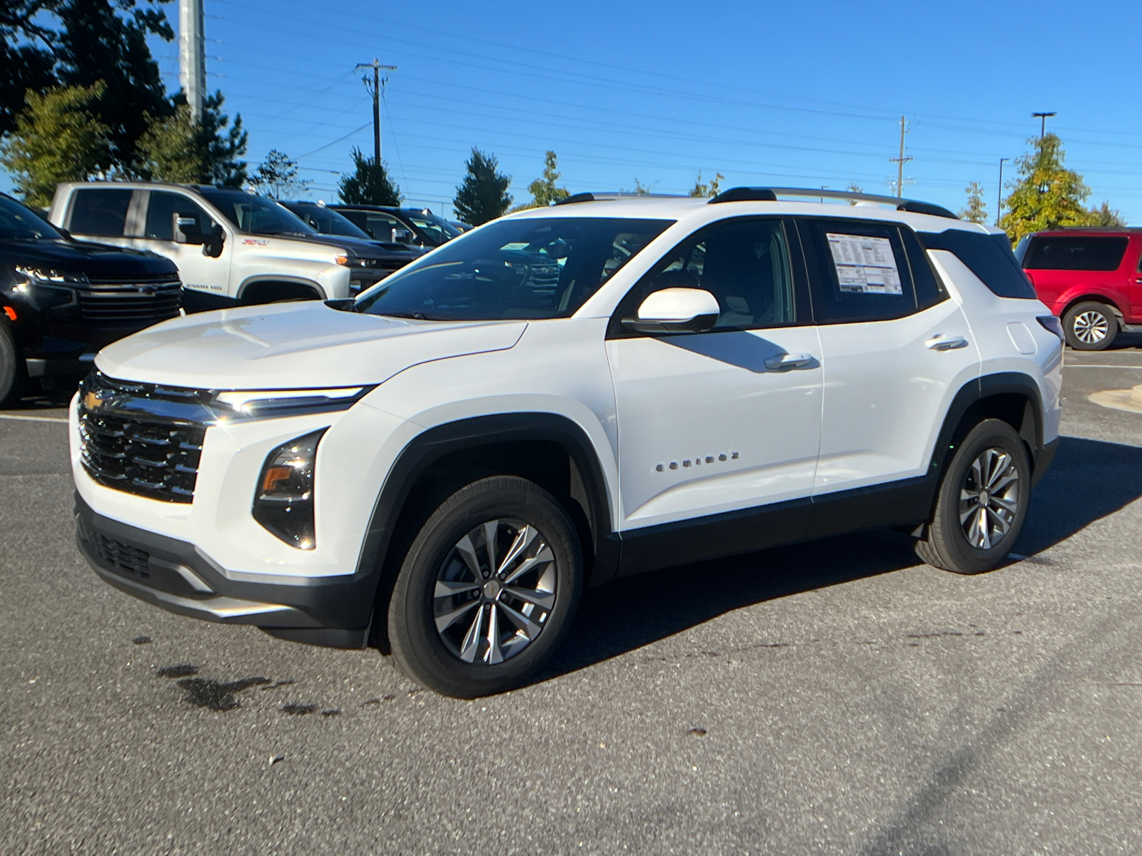 2025 Chevrolet Equinox FWD LT 1