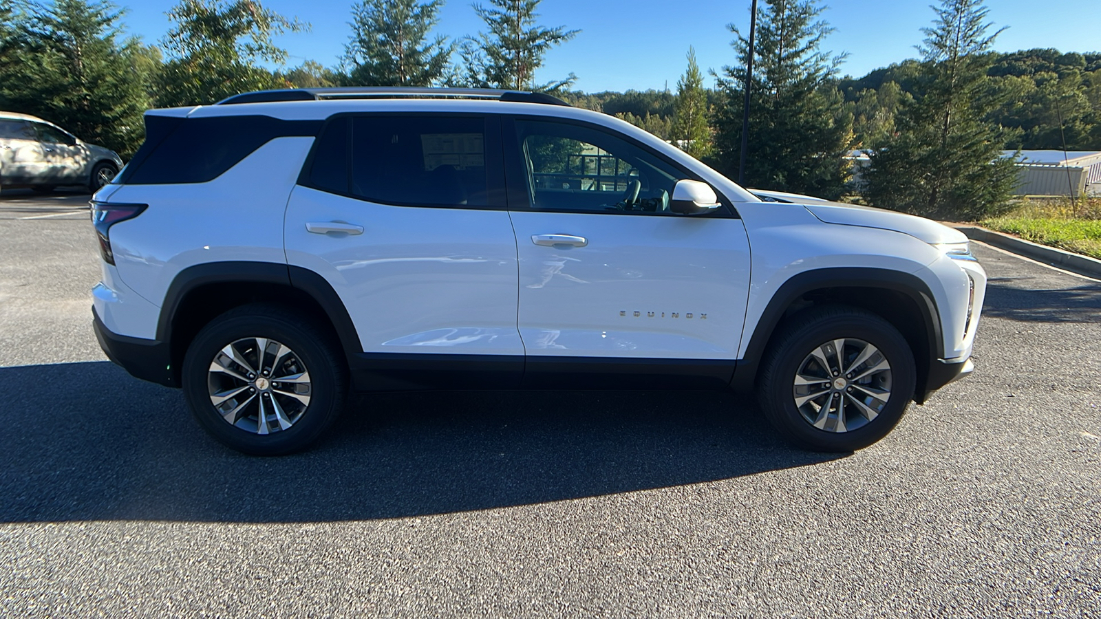 2025 Chevrolet Equinox FWD LT 5