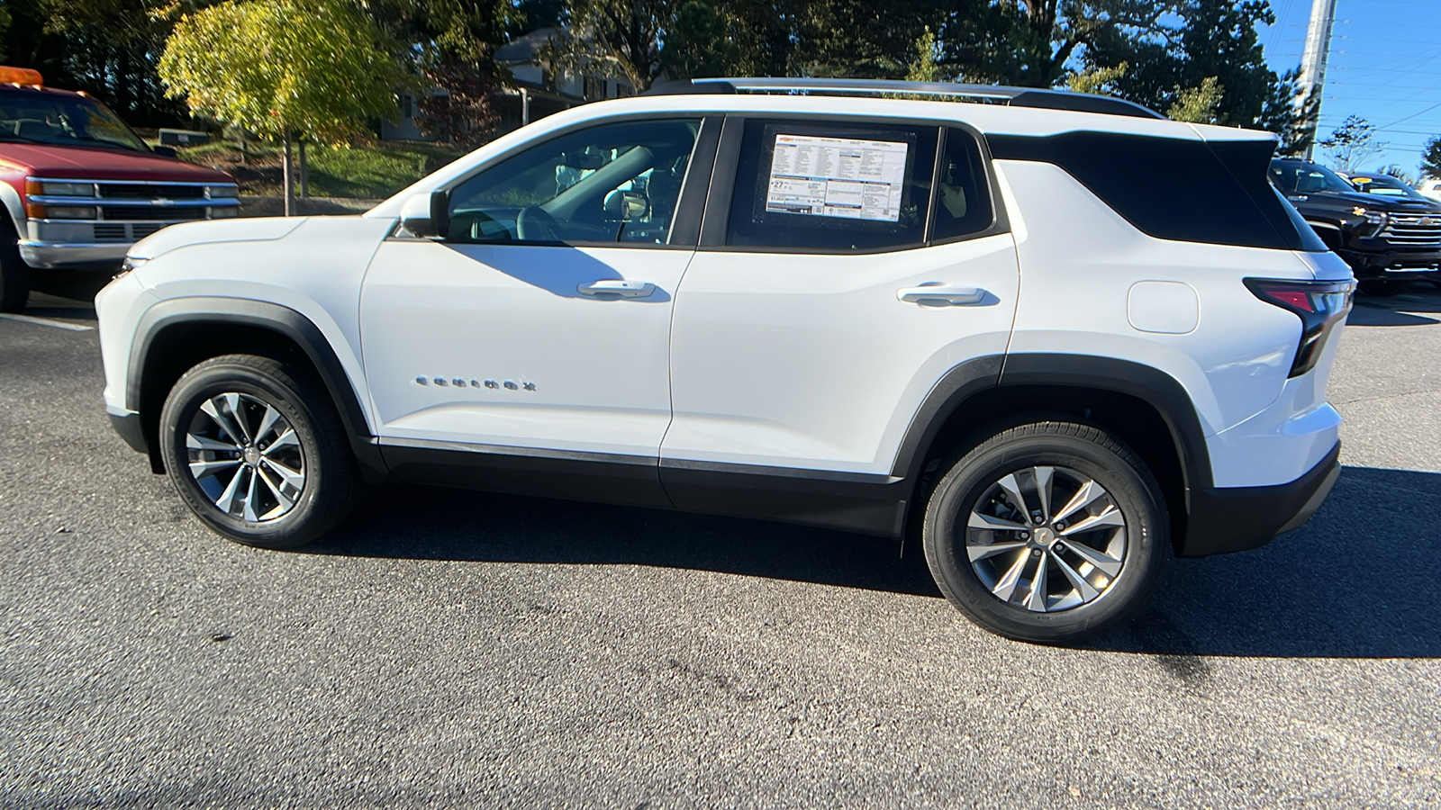 2025 Chevrolet Equinox FWD LT 9