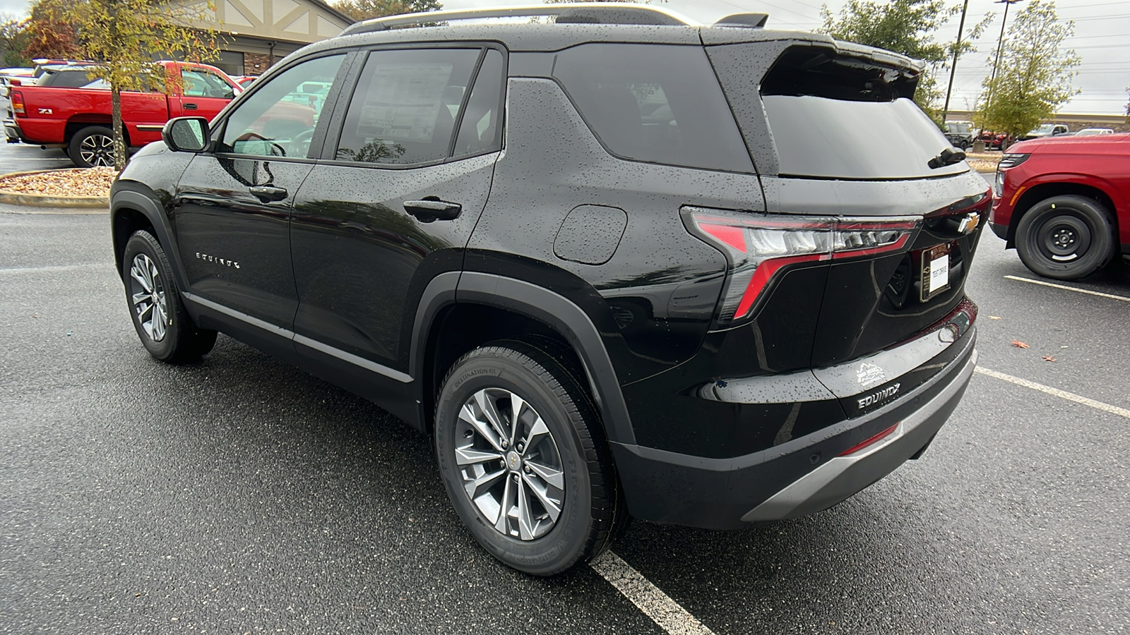 2025 Chevrolet Equinox FWD LT 8