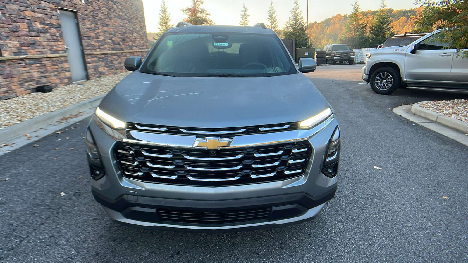 2025 Chevrolet Equinox FWD LT 3