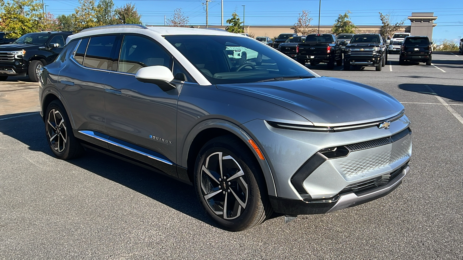 2025 Chevrolet Equinox EV LT 3