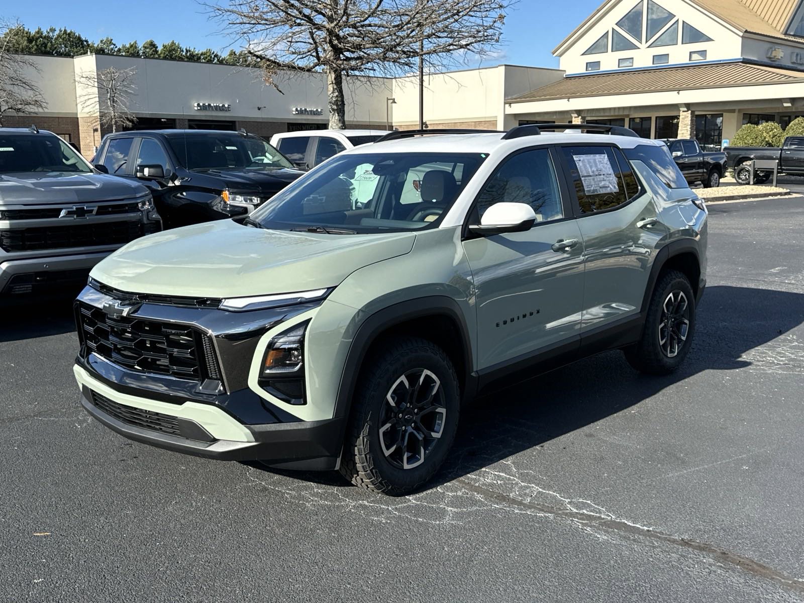 2025 Chevrolet Equinox FWD ACTIV 1