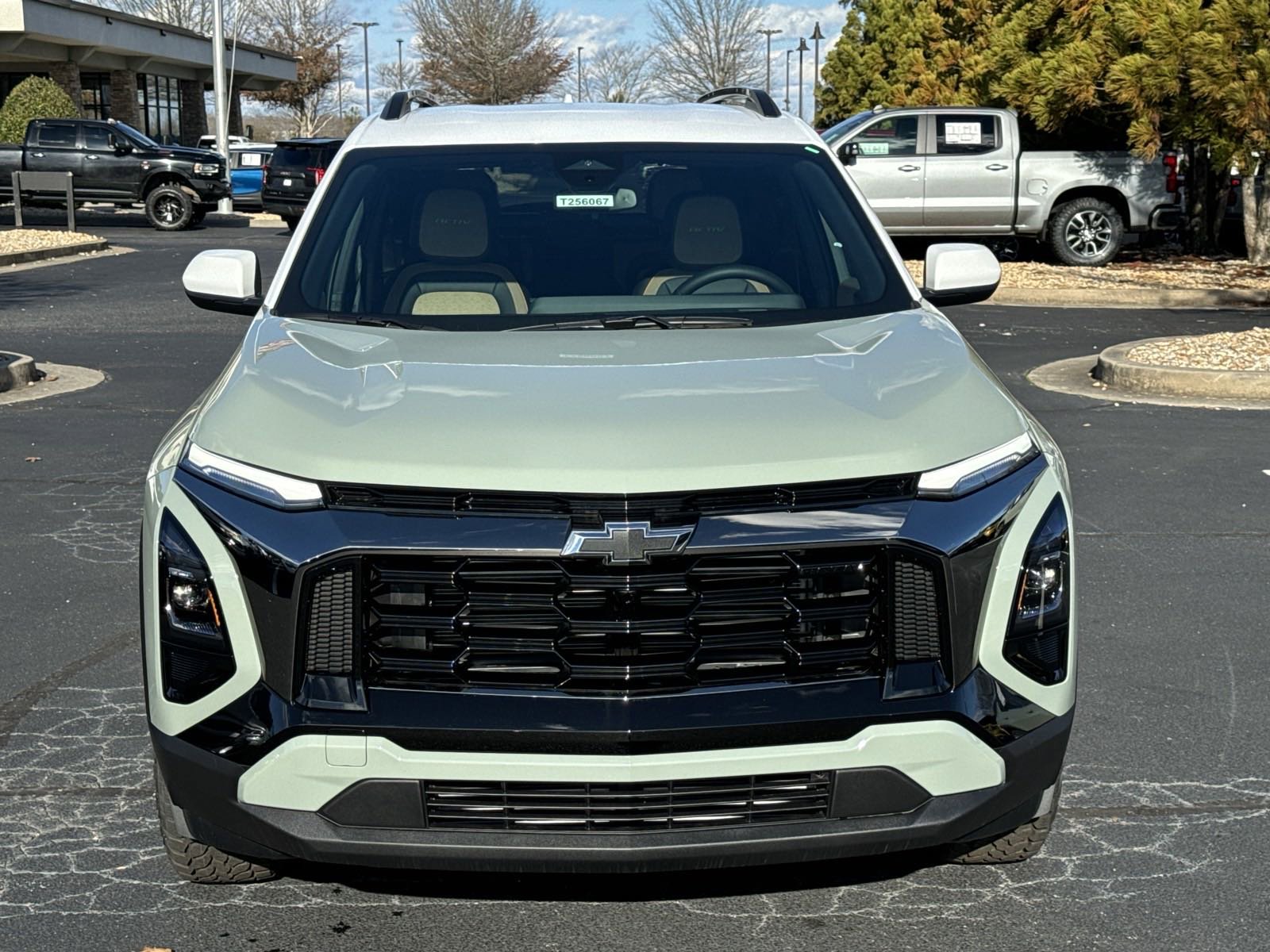 2025 Chevrolet Equinox FWD ACTIV 2