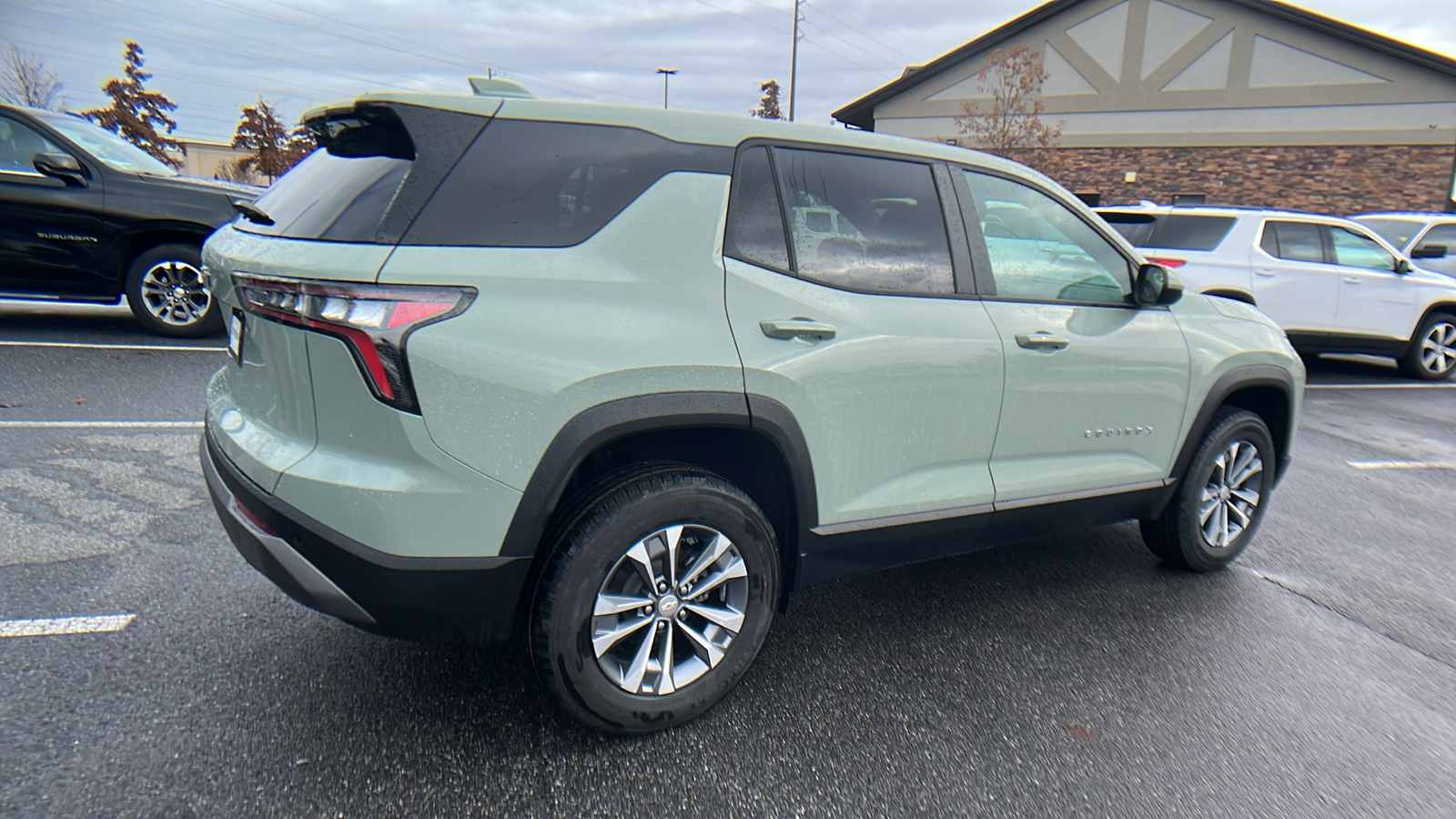 2025 Chevrolet Equinox FWD LT 5