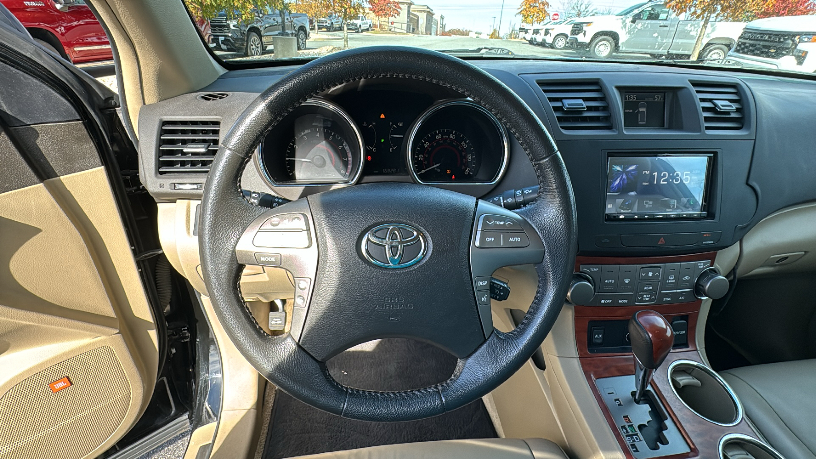 2010 Toyota Highlander Limited 16