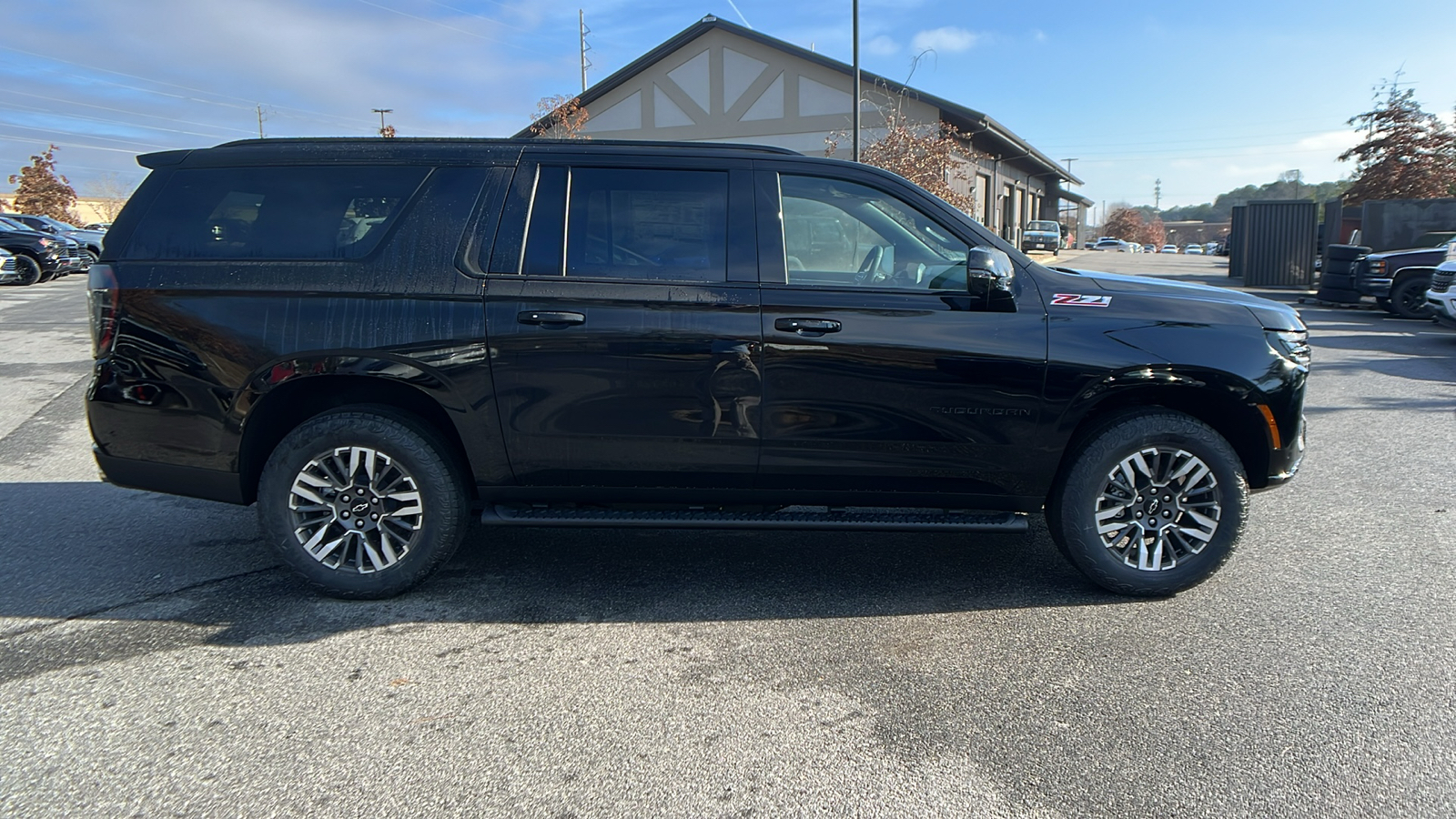 2025 Chevrolet Suburban Z71 4