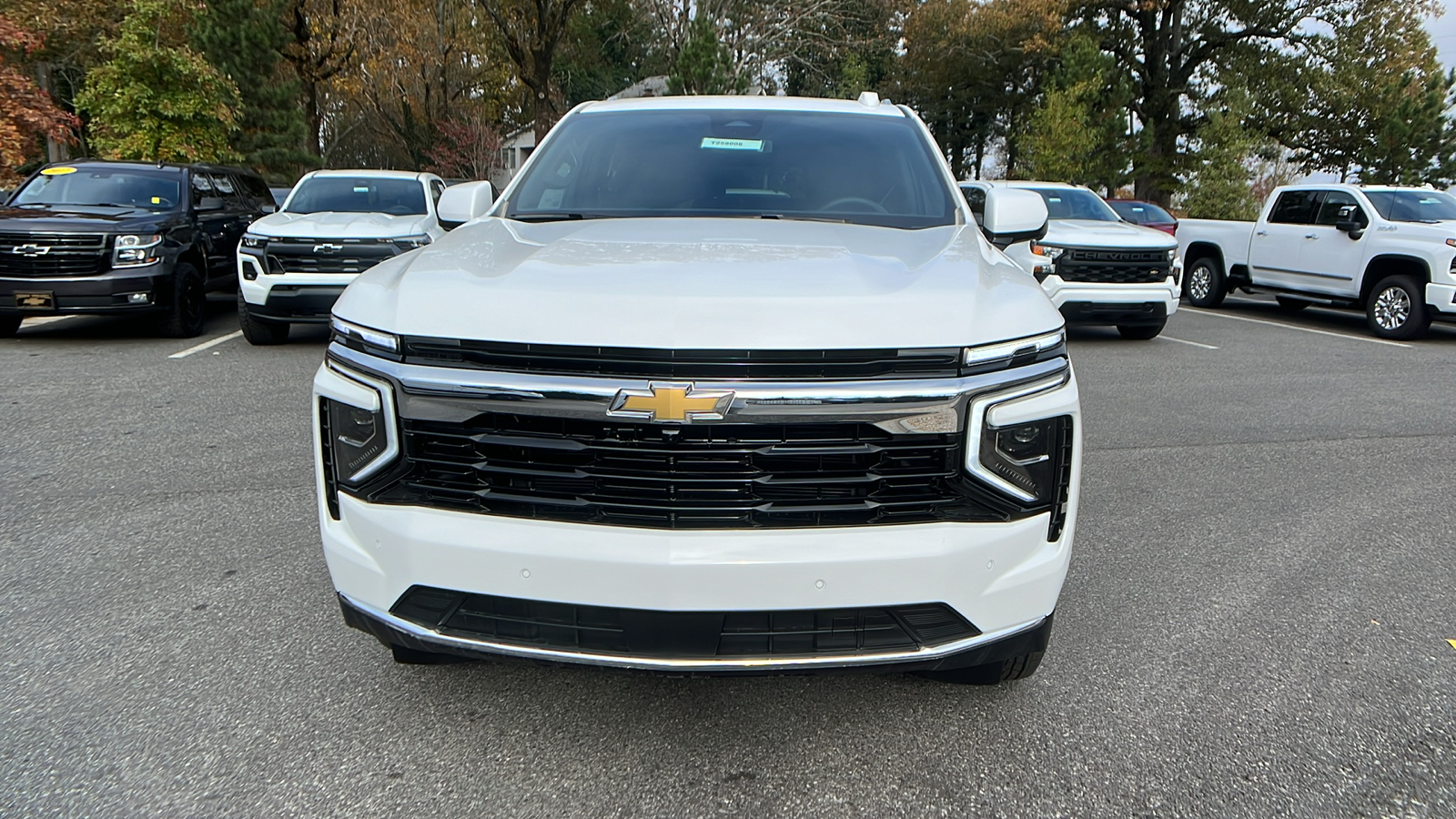 2025 Chevrolet Tahoe LS 2