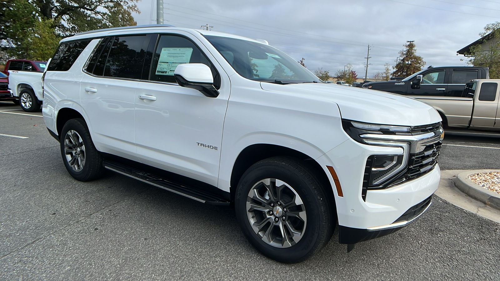 2025 Chevrolet Tahoe LS 3