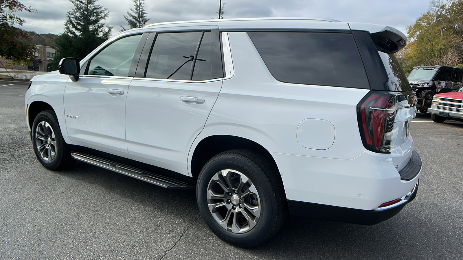 2025 Chevrolet Tahoe LS 7