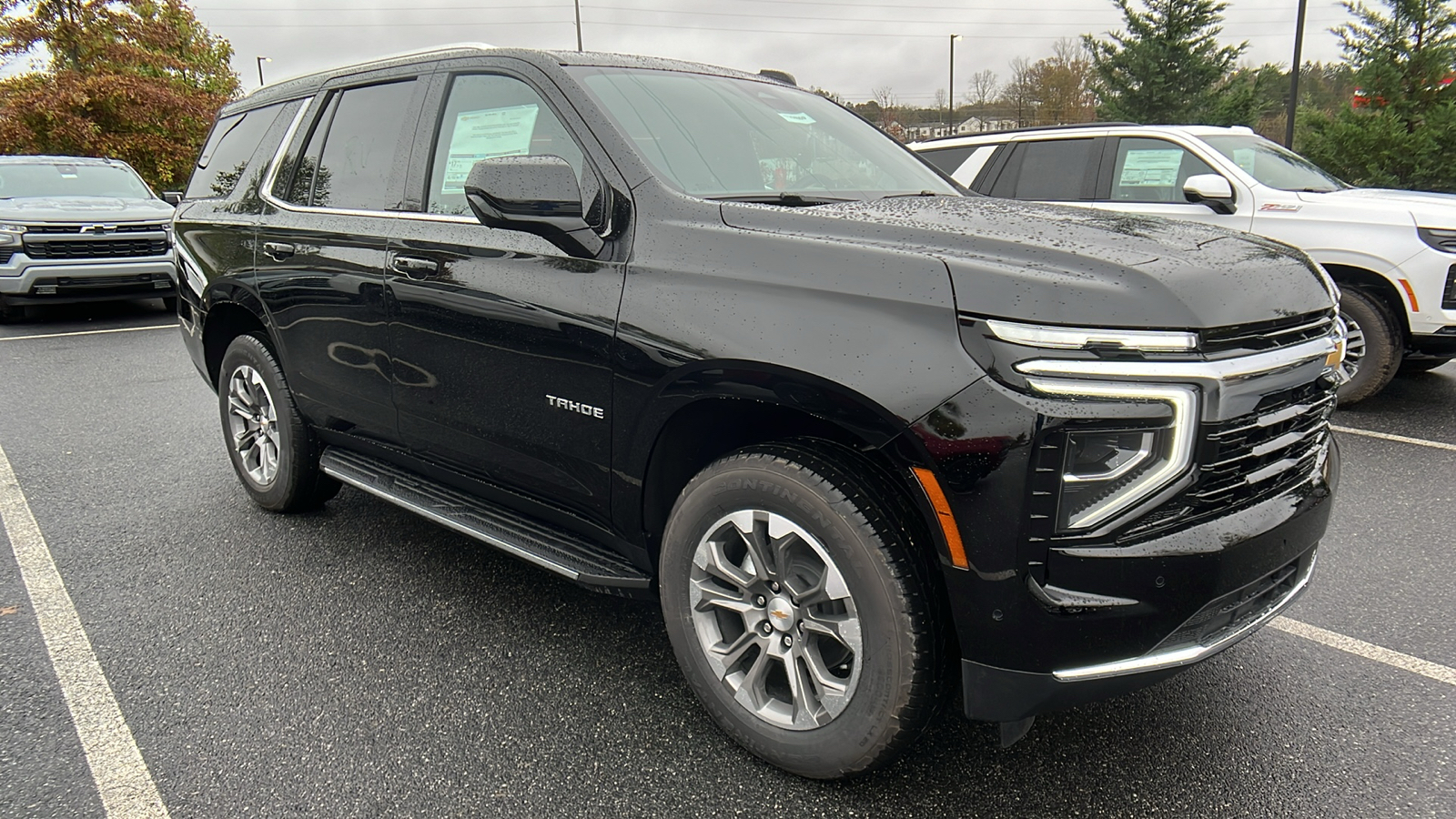 2025 Chevrolet Tahoe LS 3