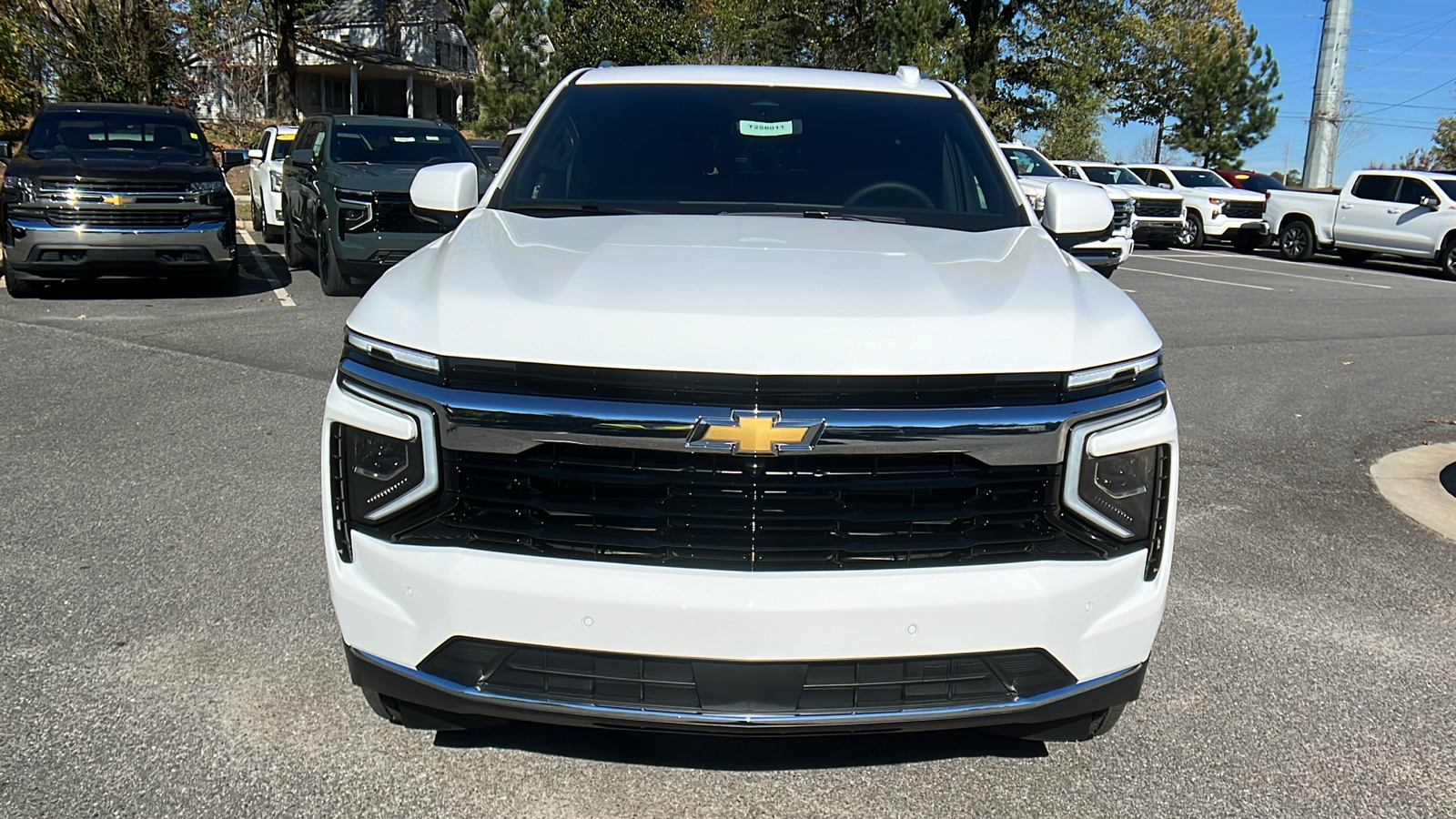 2025 Chevrolet Tahoe LS 2