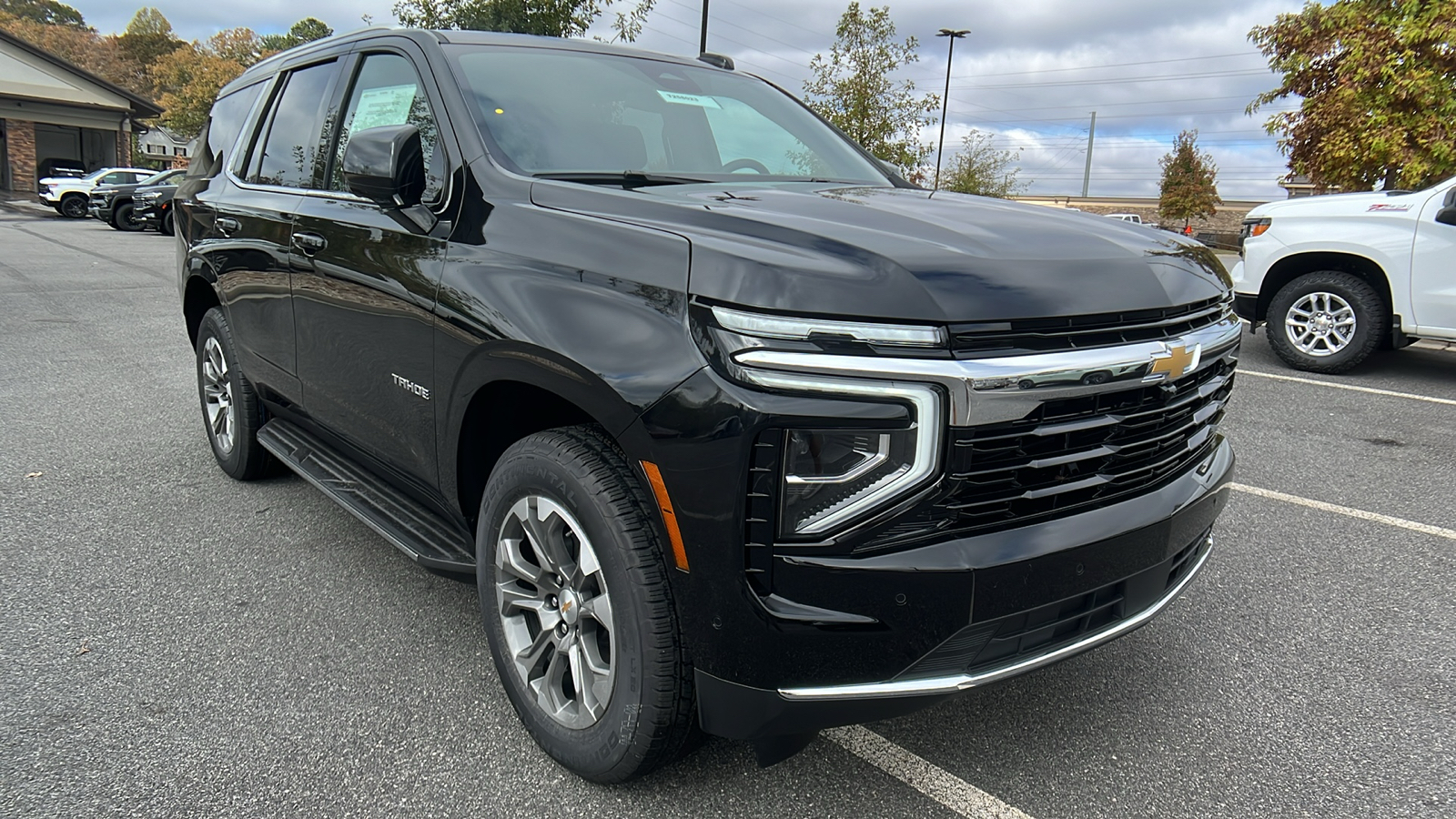 2025 Chevrolet Tahoe LS 3