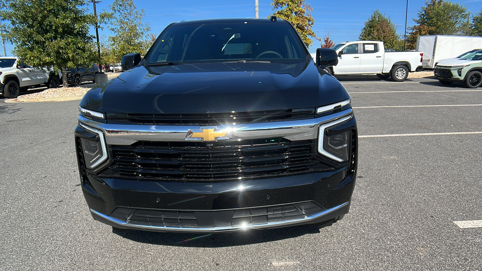 2025 Chevrolet Tahoe LS 2