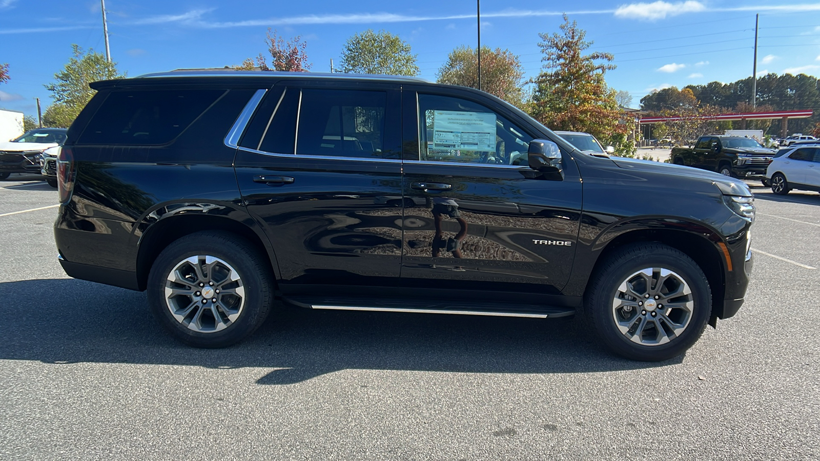 2025 Chevrolet Tahoe LS 4