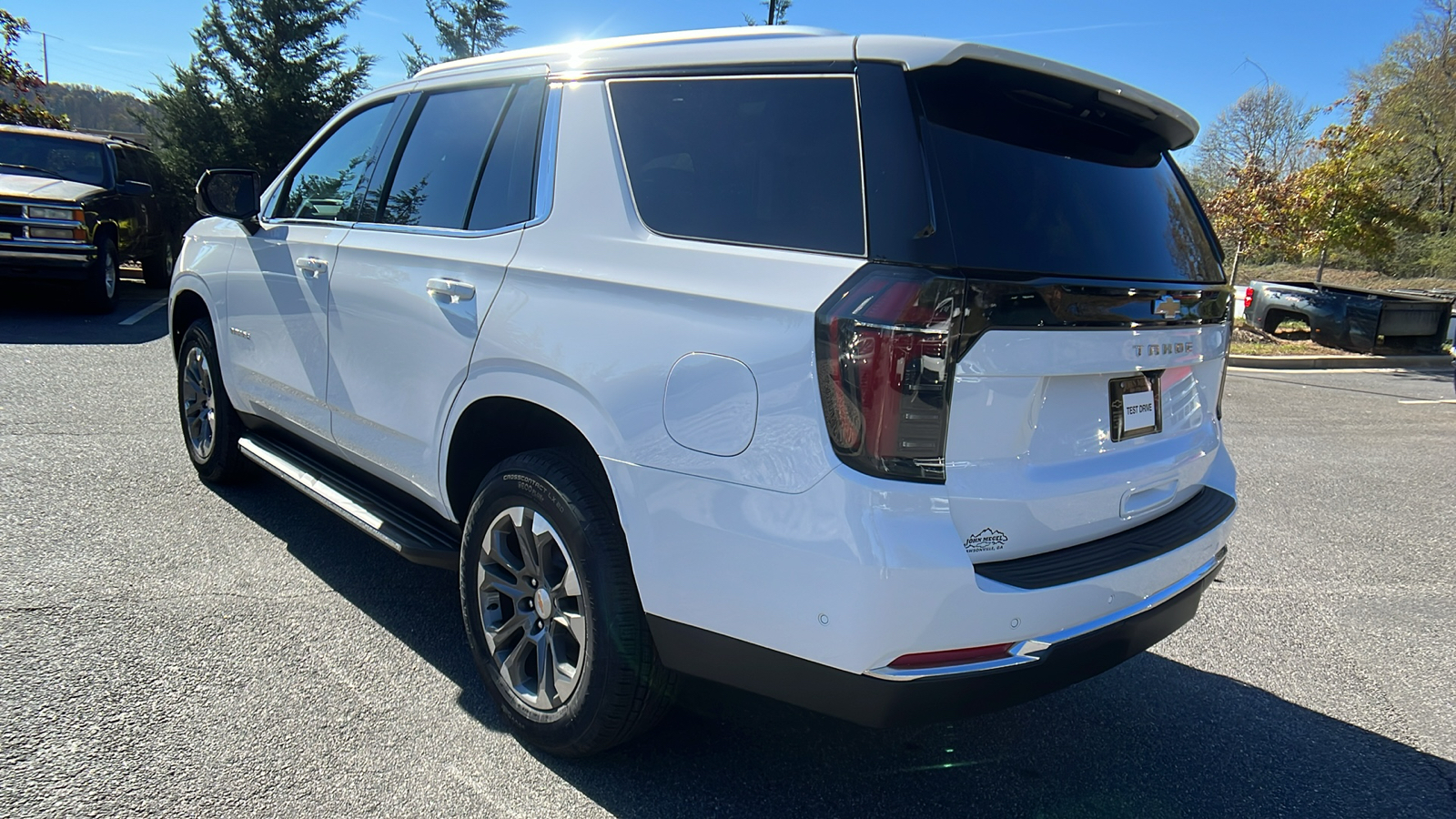 2025 Chevrolet Tahoe LS 7