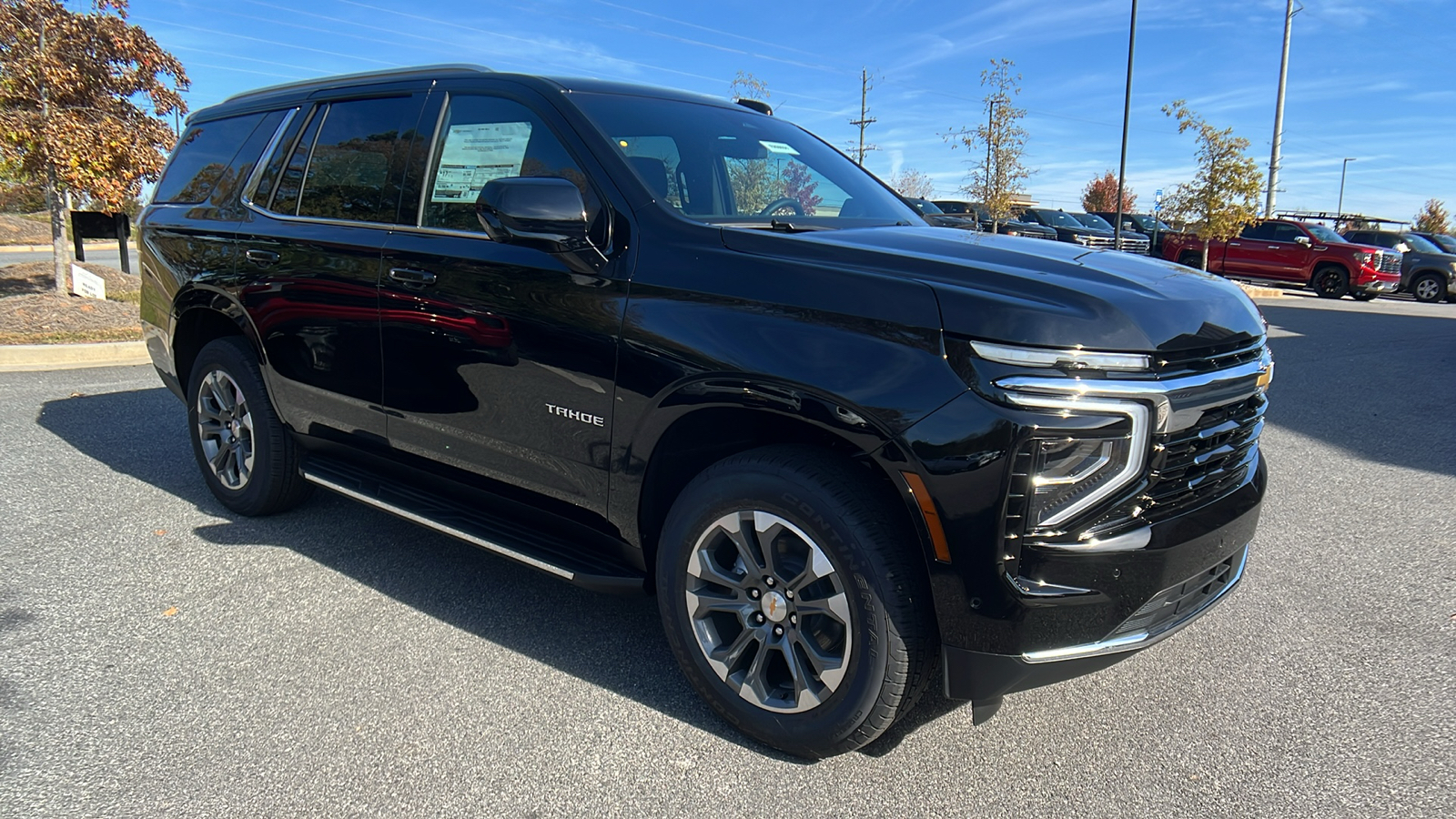 2025 Chevrolet Tahoe LS 3