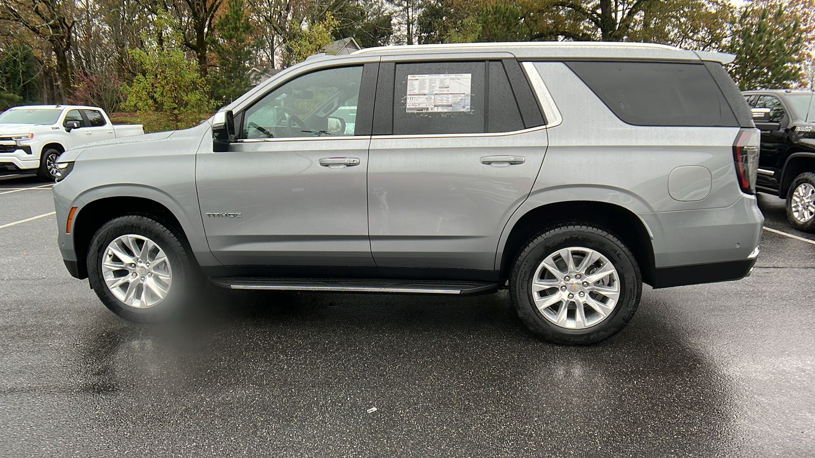 2025 Chevrolet Tahoe Premier 8