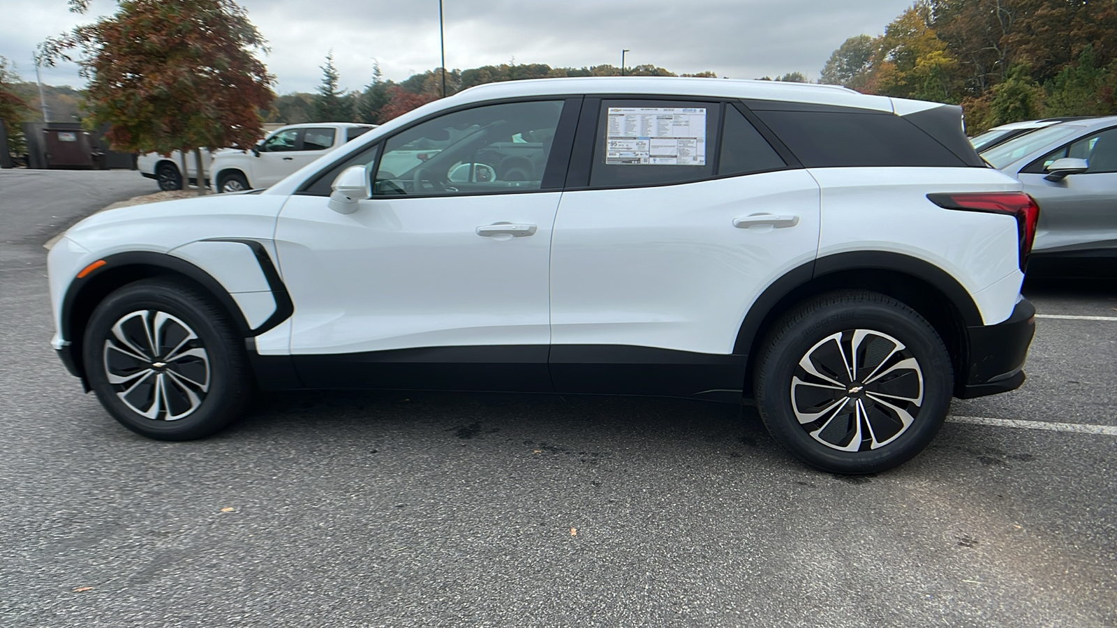 2025 Chevrolet Blazer EV AWD LT 9