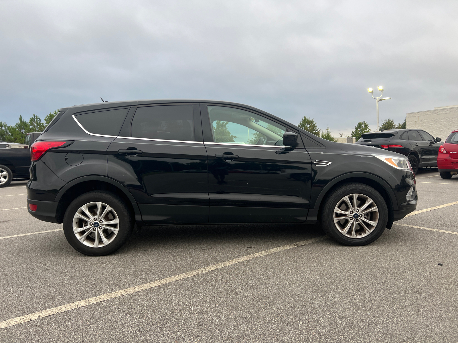 2019 Ford Escape SE 8