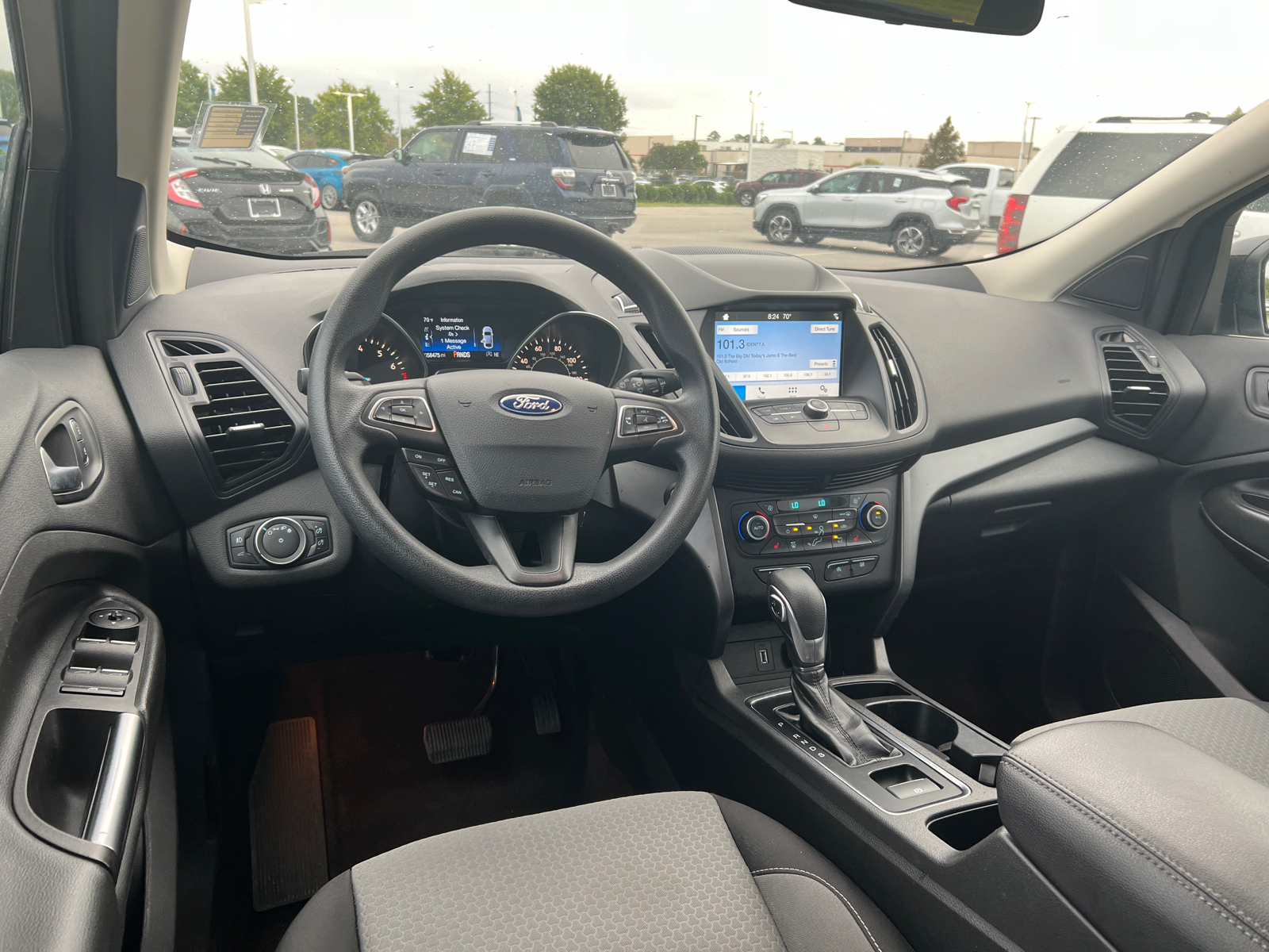 2019 Ford Escape SE 24