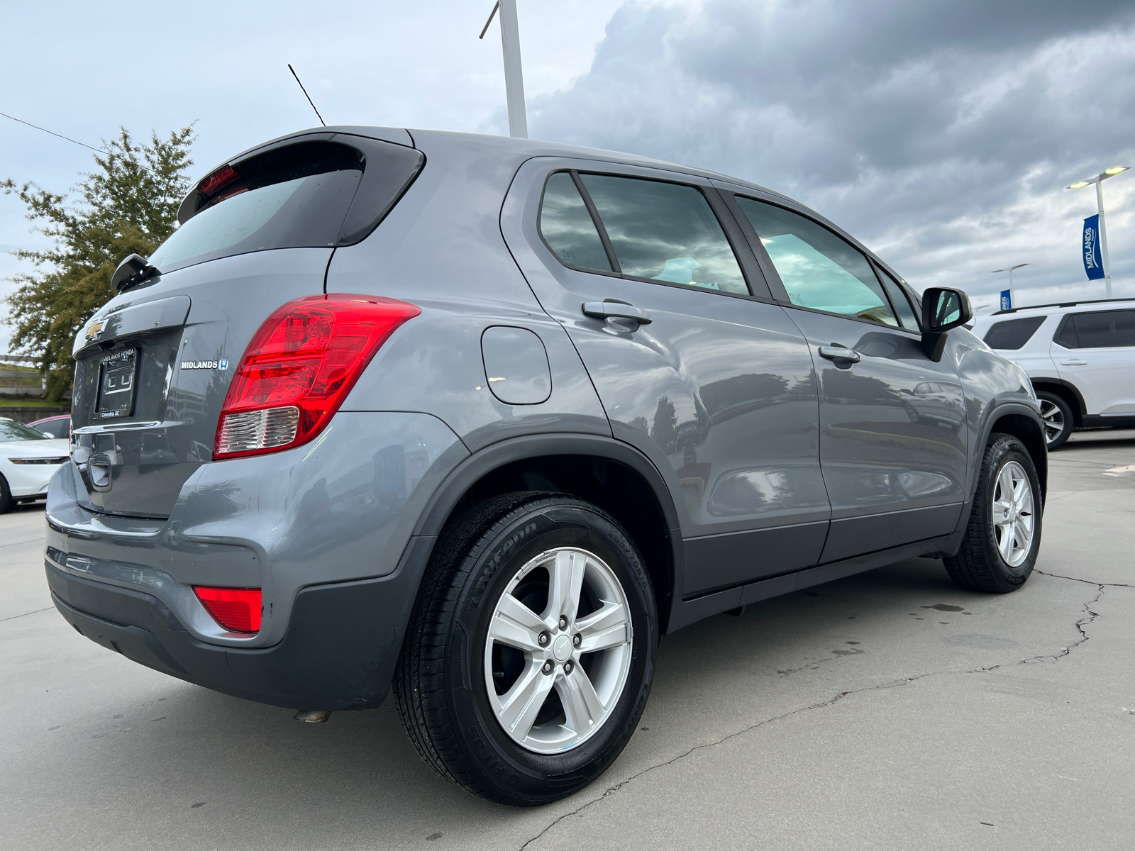 2020 Chevrolet Trax LS 8