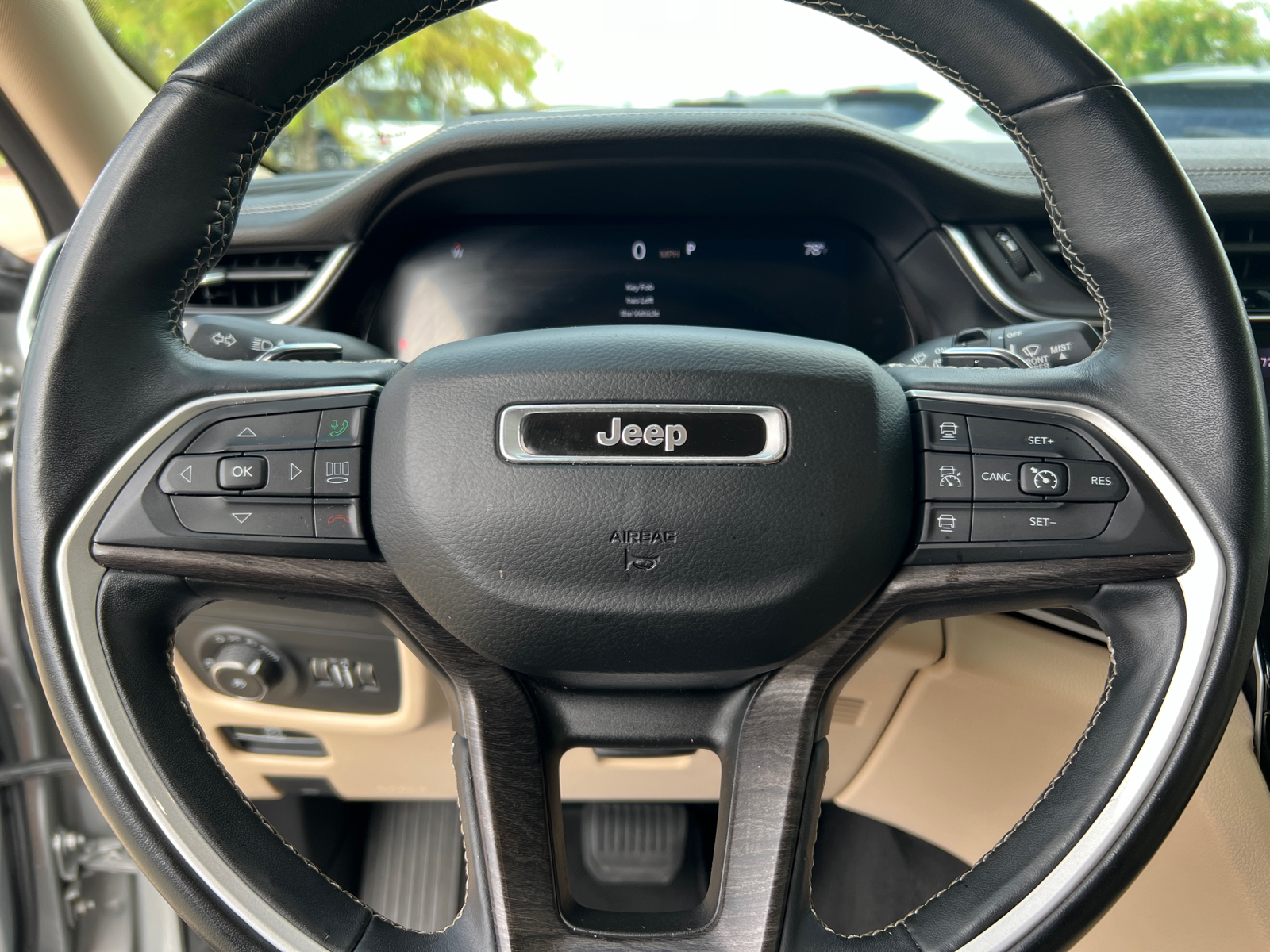 2021 Jeep Grand Cherokee L Limited 17