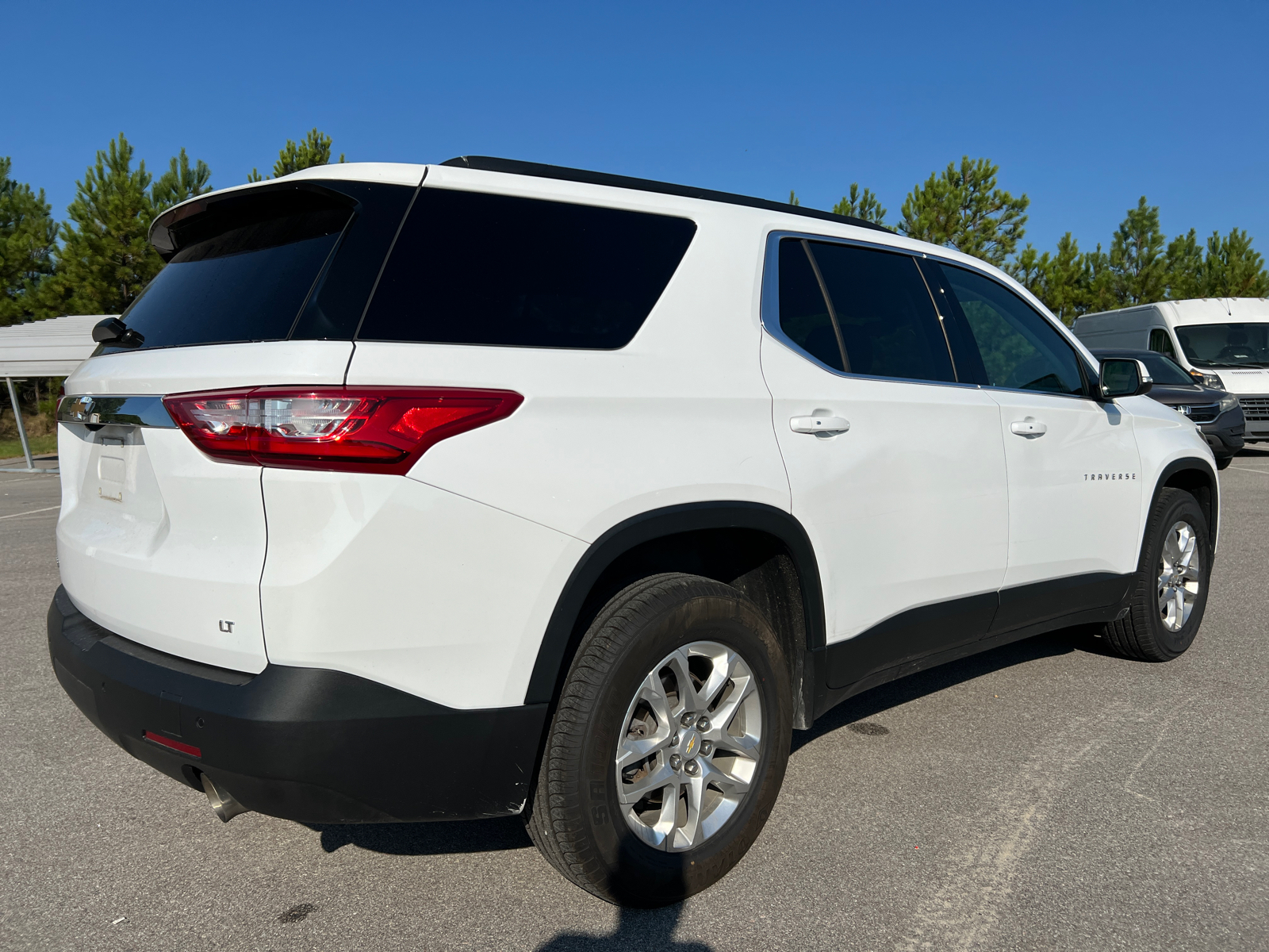 2021 Chevrolet Traverse LT 8