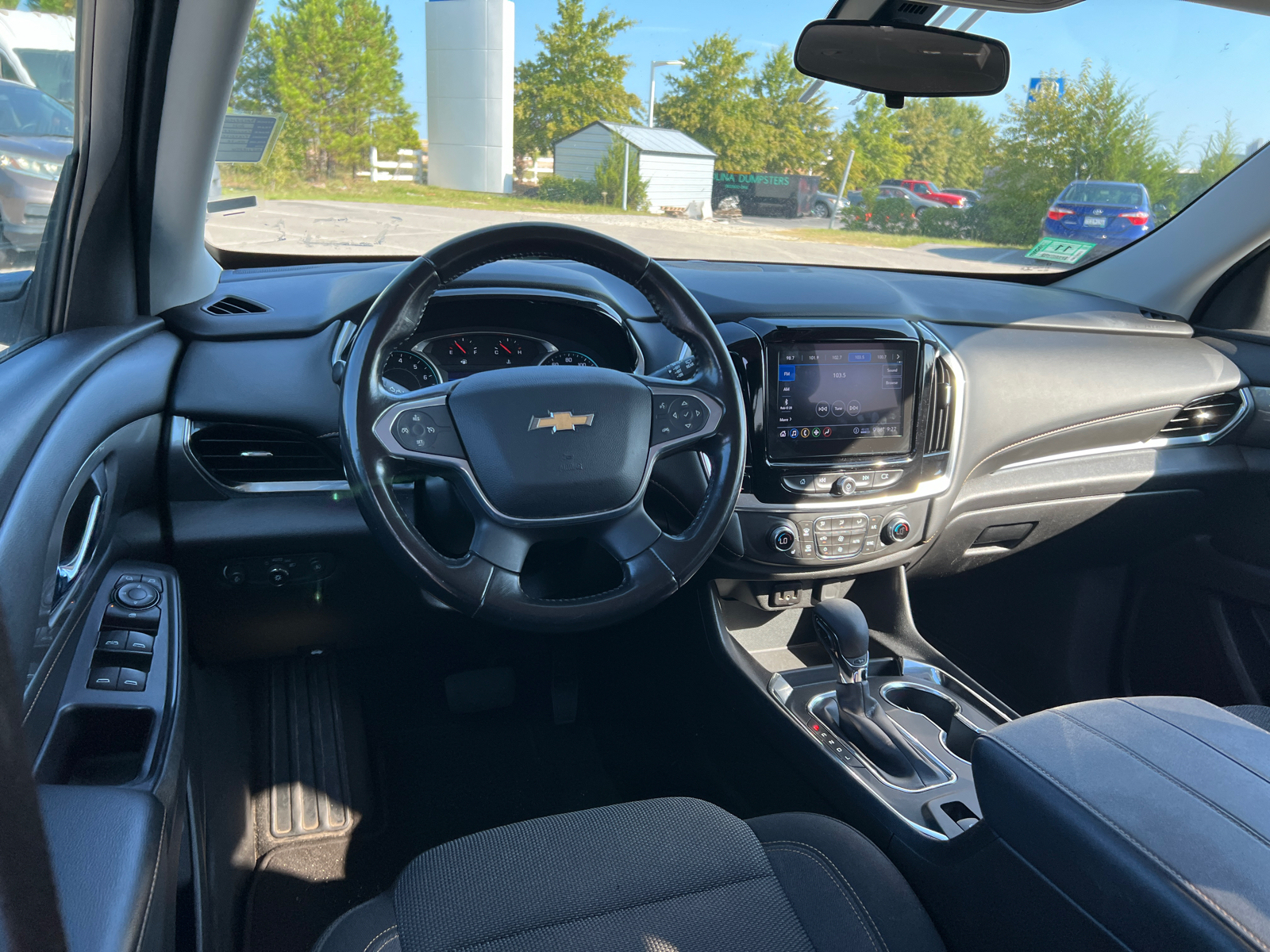 2021 Chevrolet Traverse LT 26