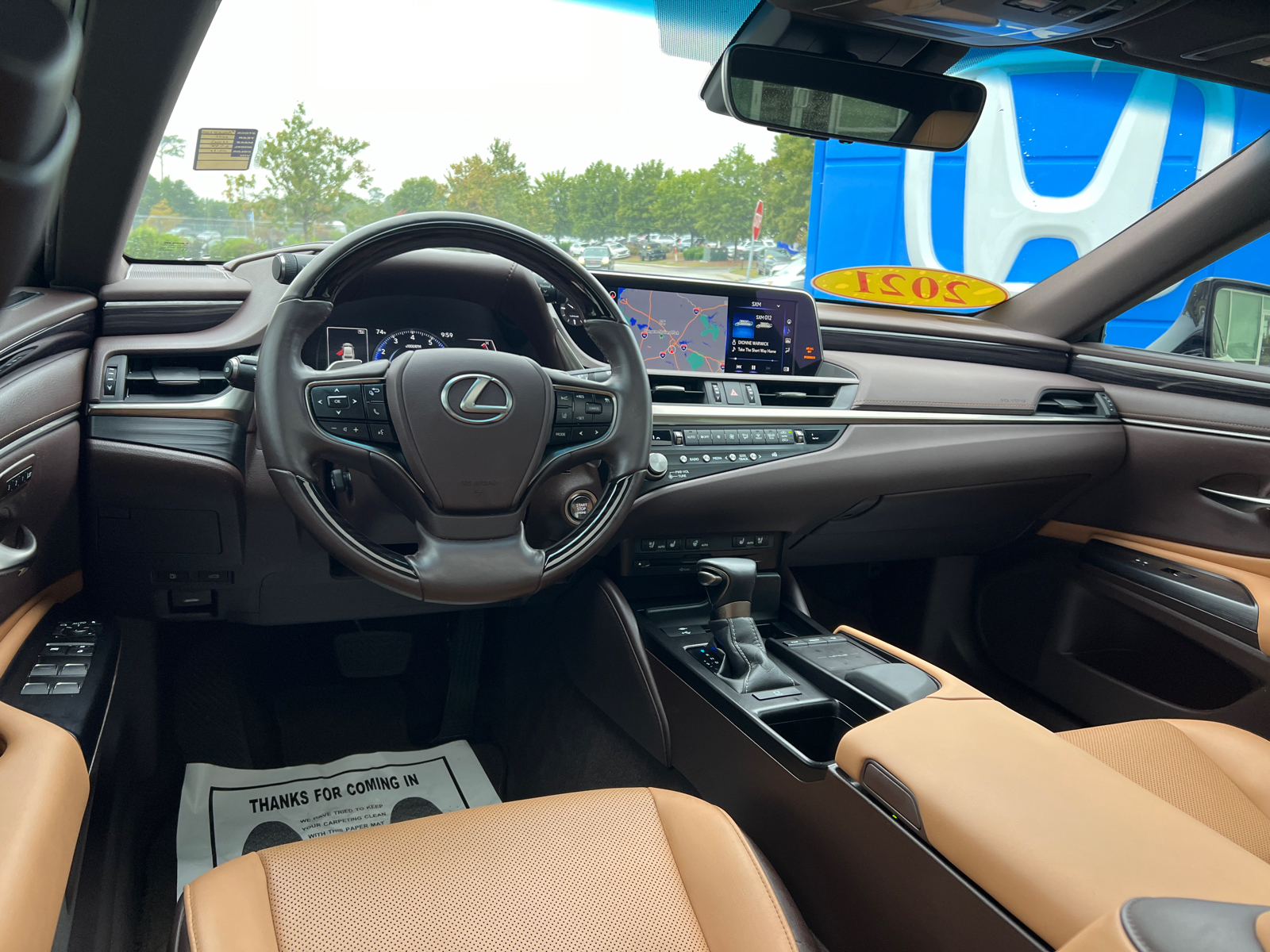 2021 Lexus ES 350 33