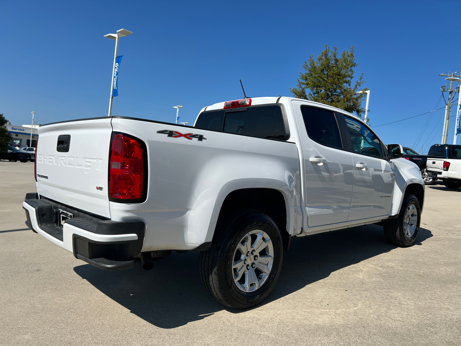 2022 Chevrolet Colorado LT 8