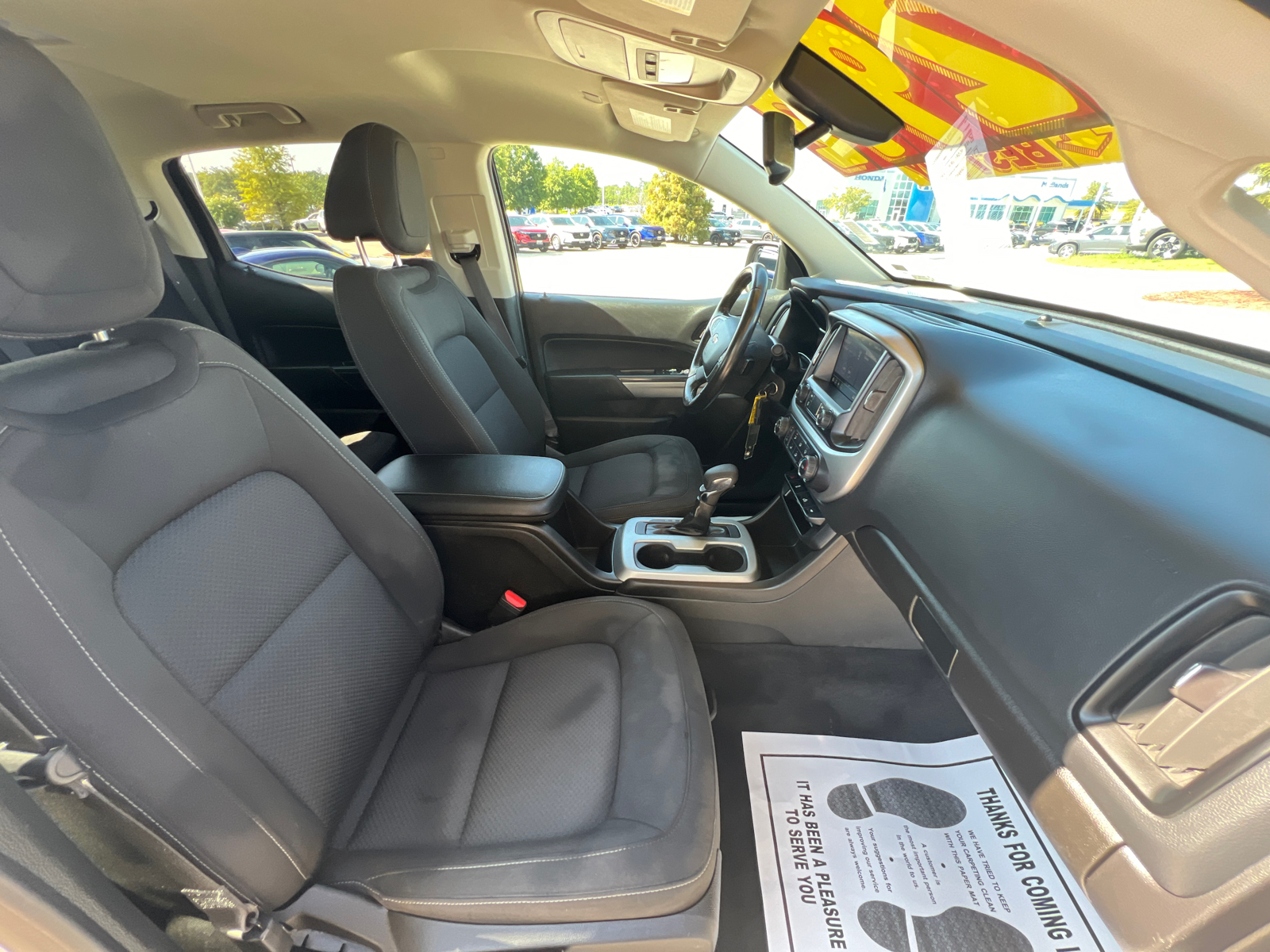 2022 Chevrolet Colorado LT 33