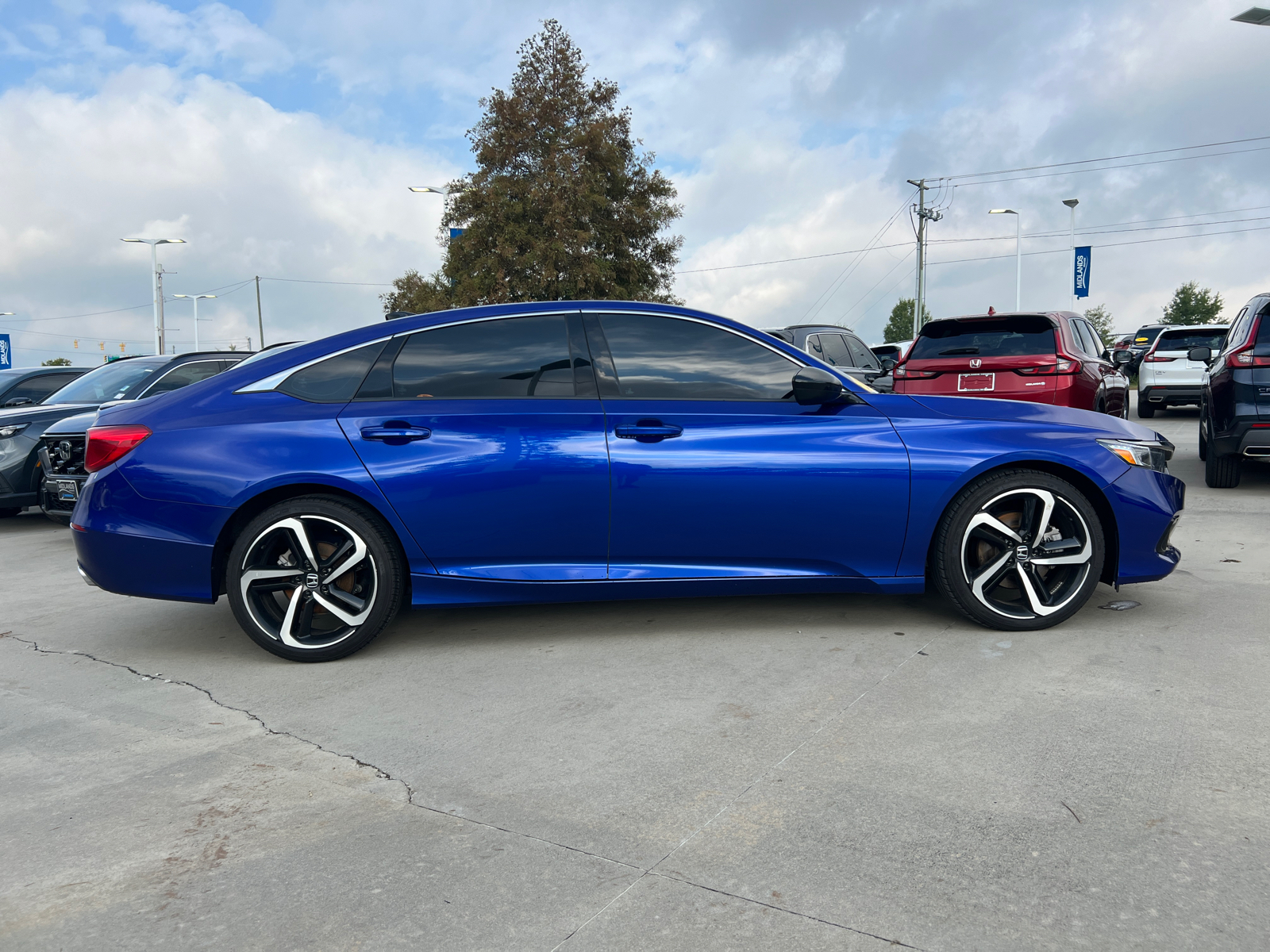 2022 Honda Accord Sport 2.0T 9