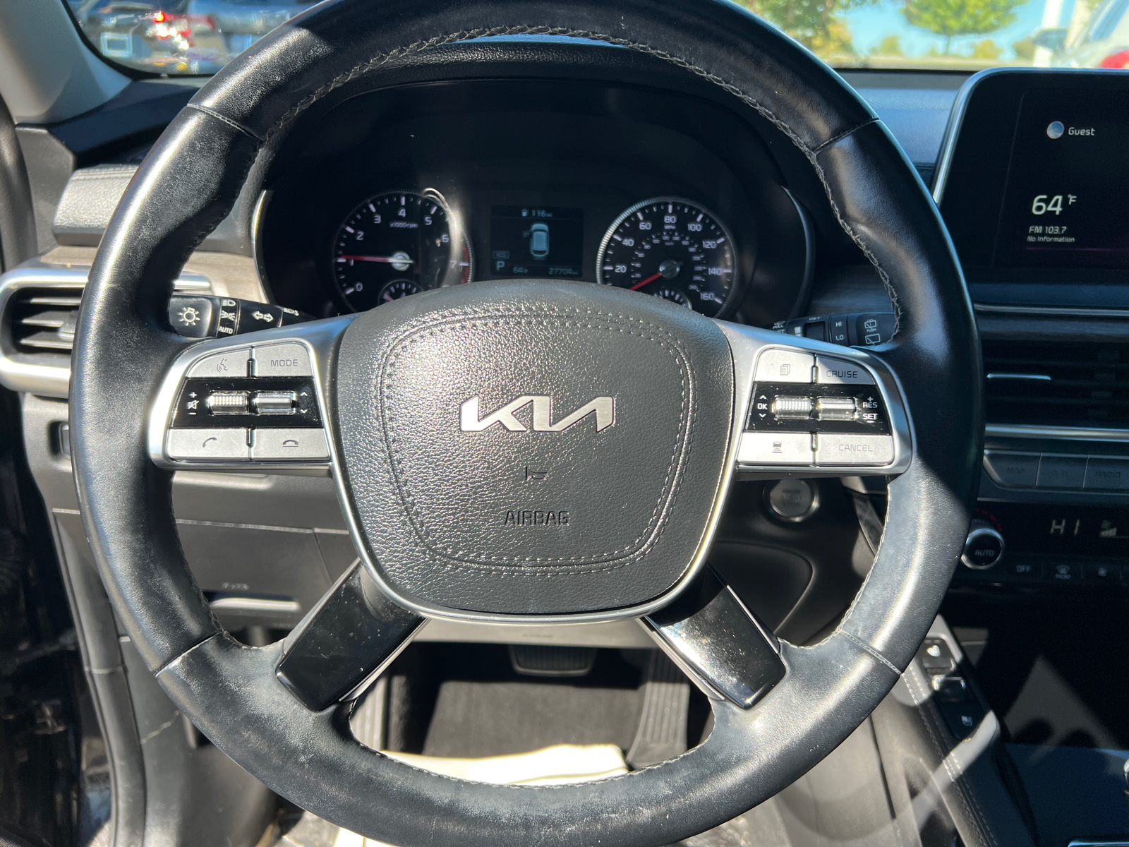 2022 Kia Telluride EX 18