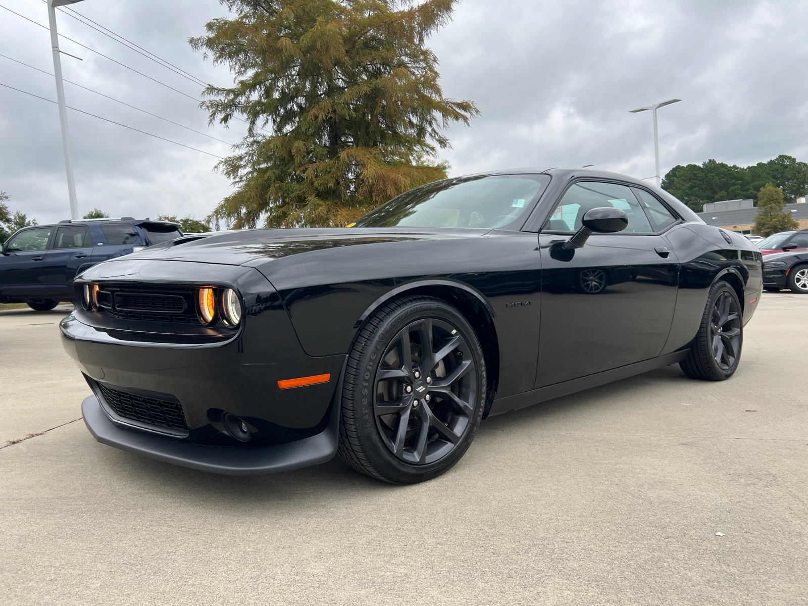 2022 Dodge Challenger R/T 4