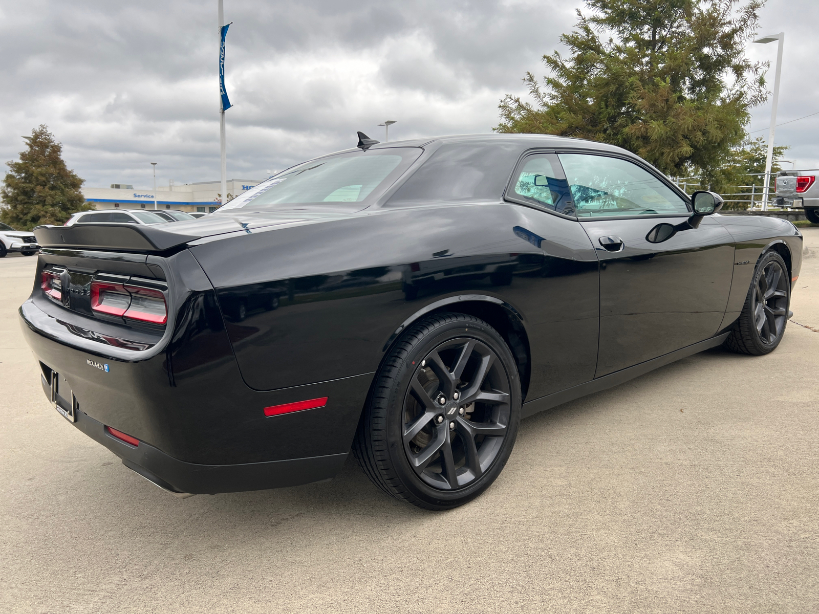 2022 Dodge Challenger R/T 8