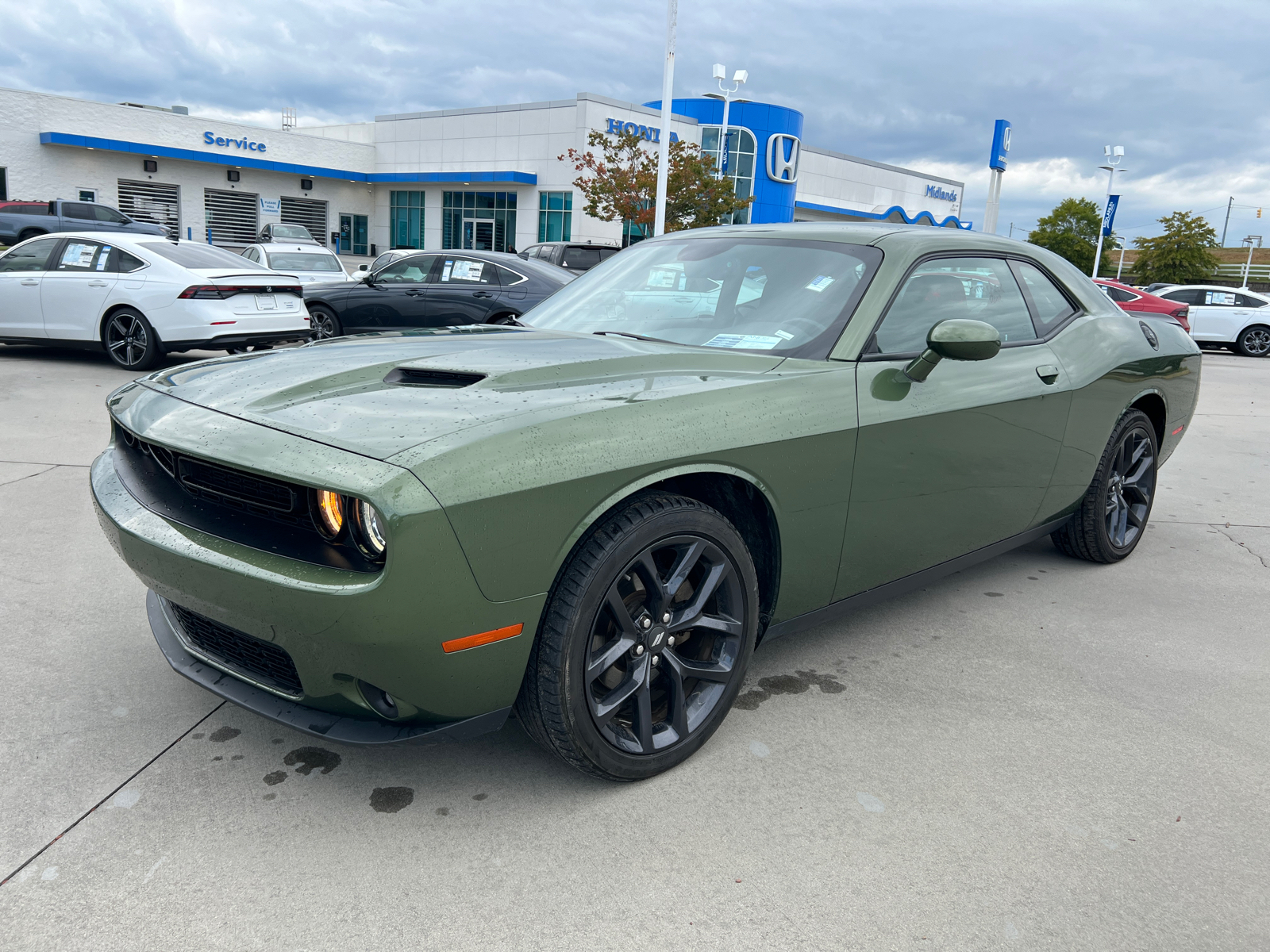 2022 Dodge Challenger SXT 4