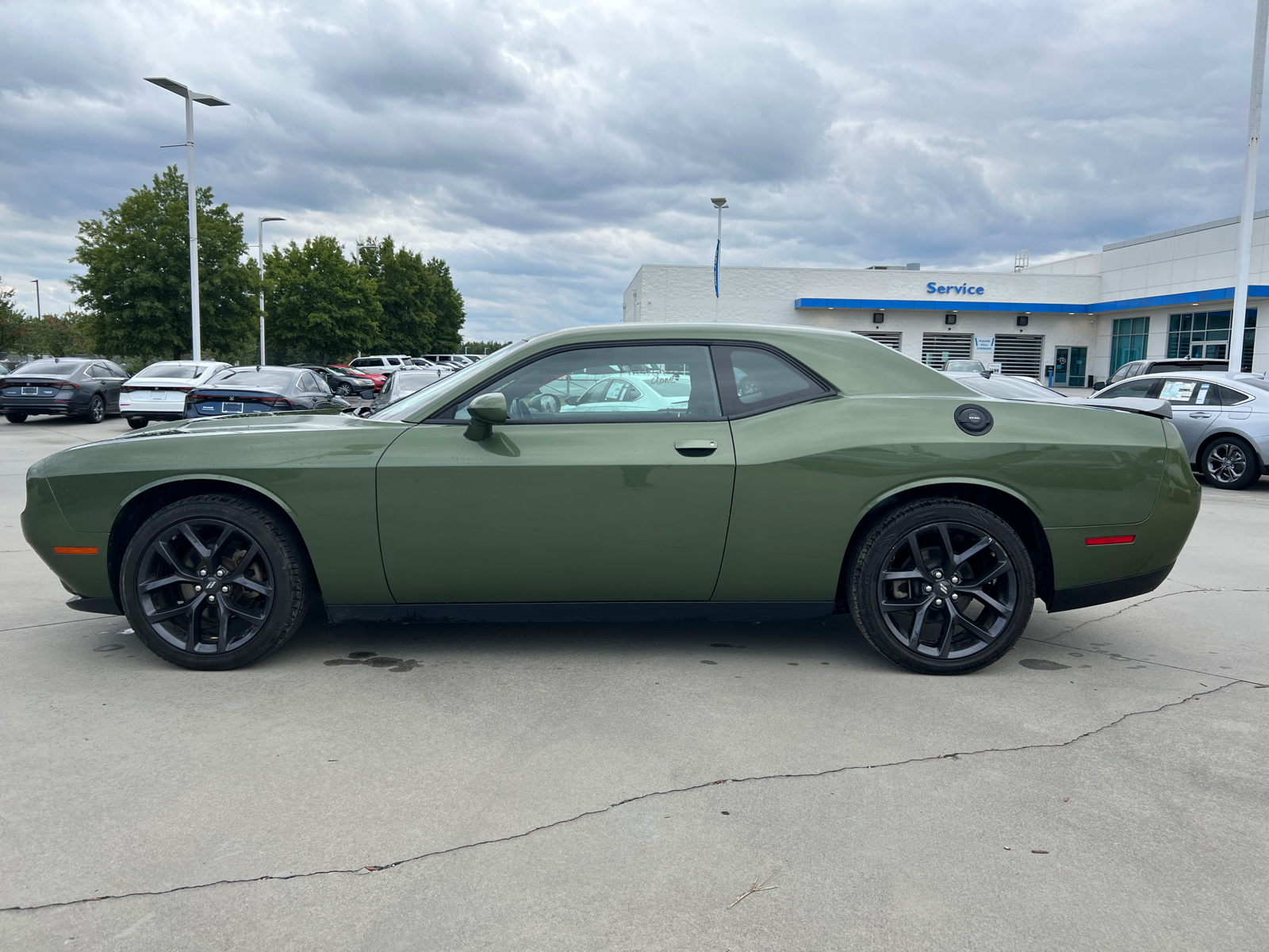 2022 Dodge Challenger SXT 5