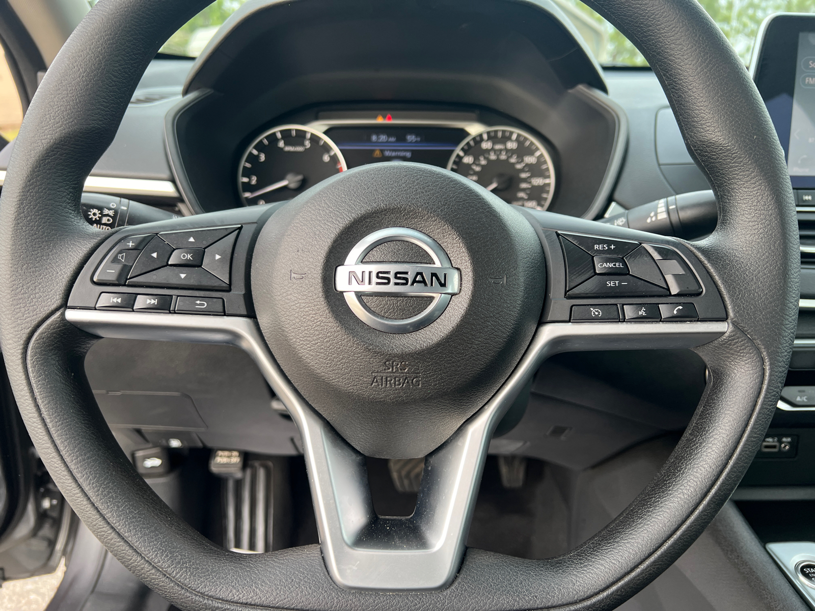 2022 Nissan Altima 2.5 SV 17
