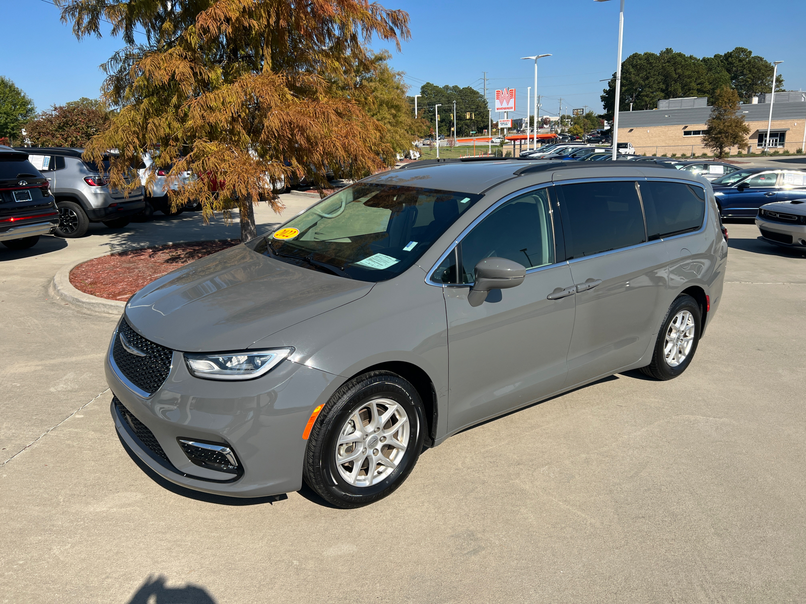 2022 Chrysler Pacifica Touring L 3