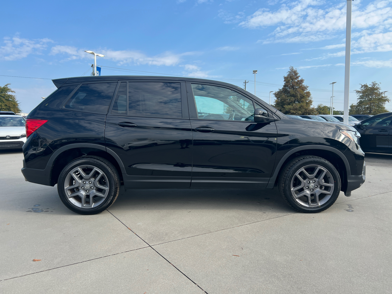 2023 Honda Passport EX-L 8