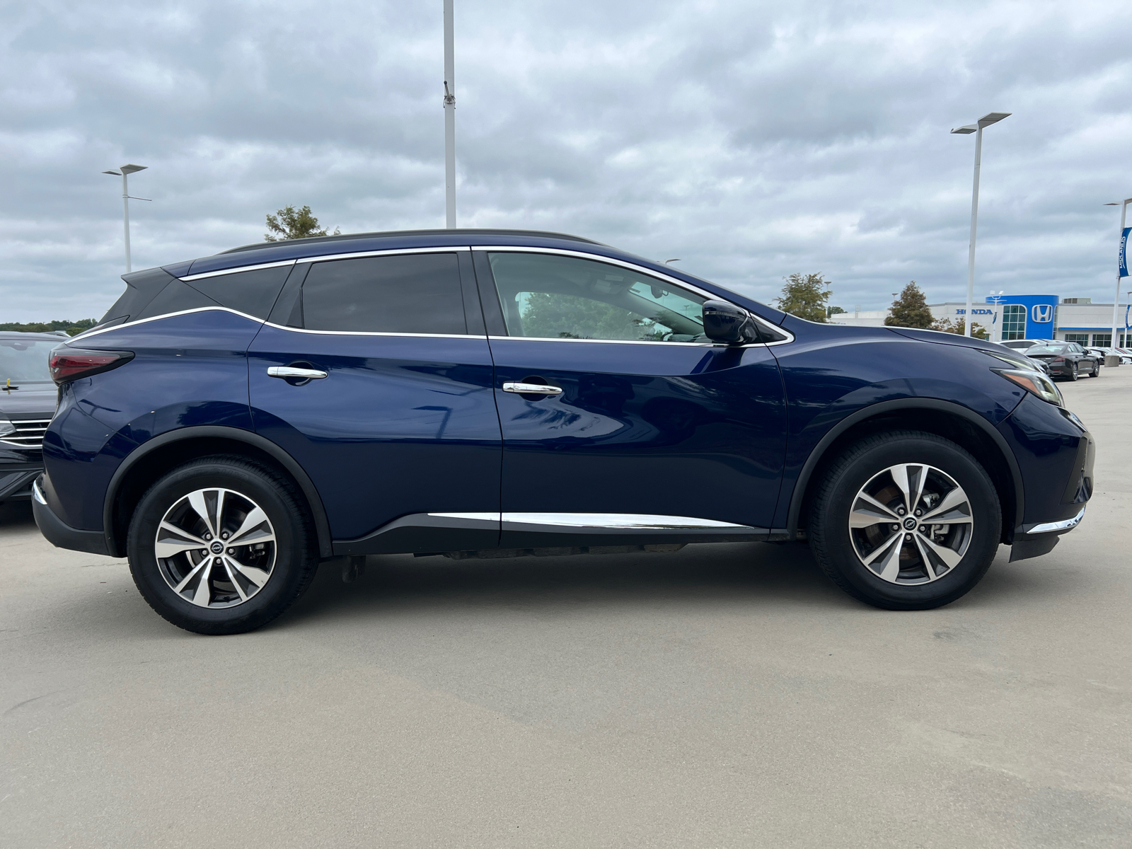 2023 Nissan Murano SV 8