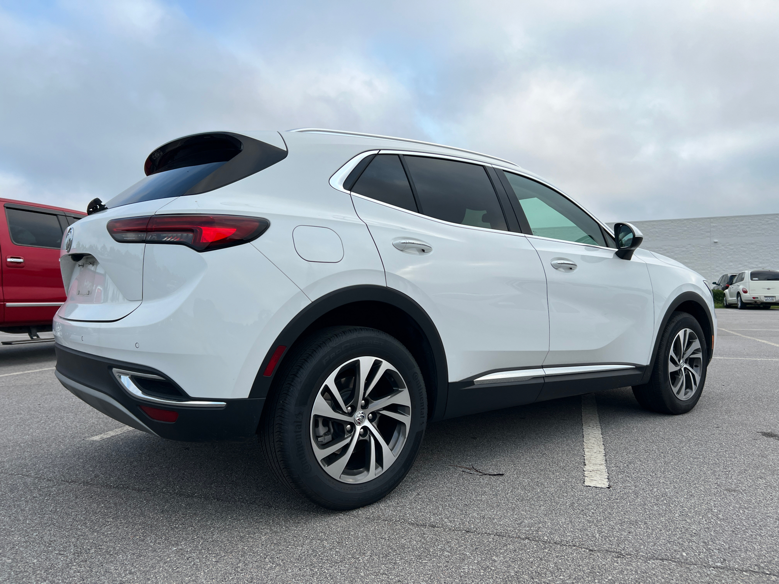 2023 Buick Envision Essence 7