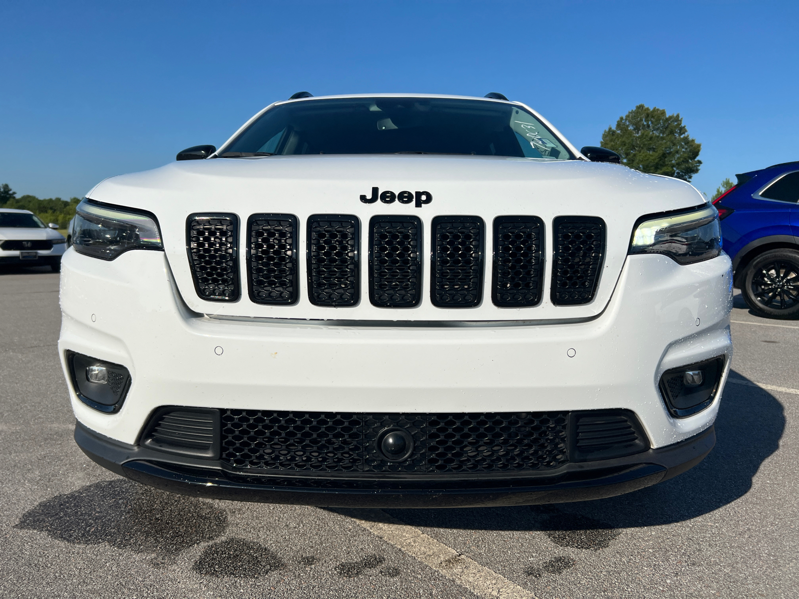 2023 Jeep Cherokee Altitude 2