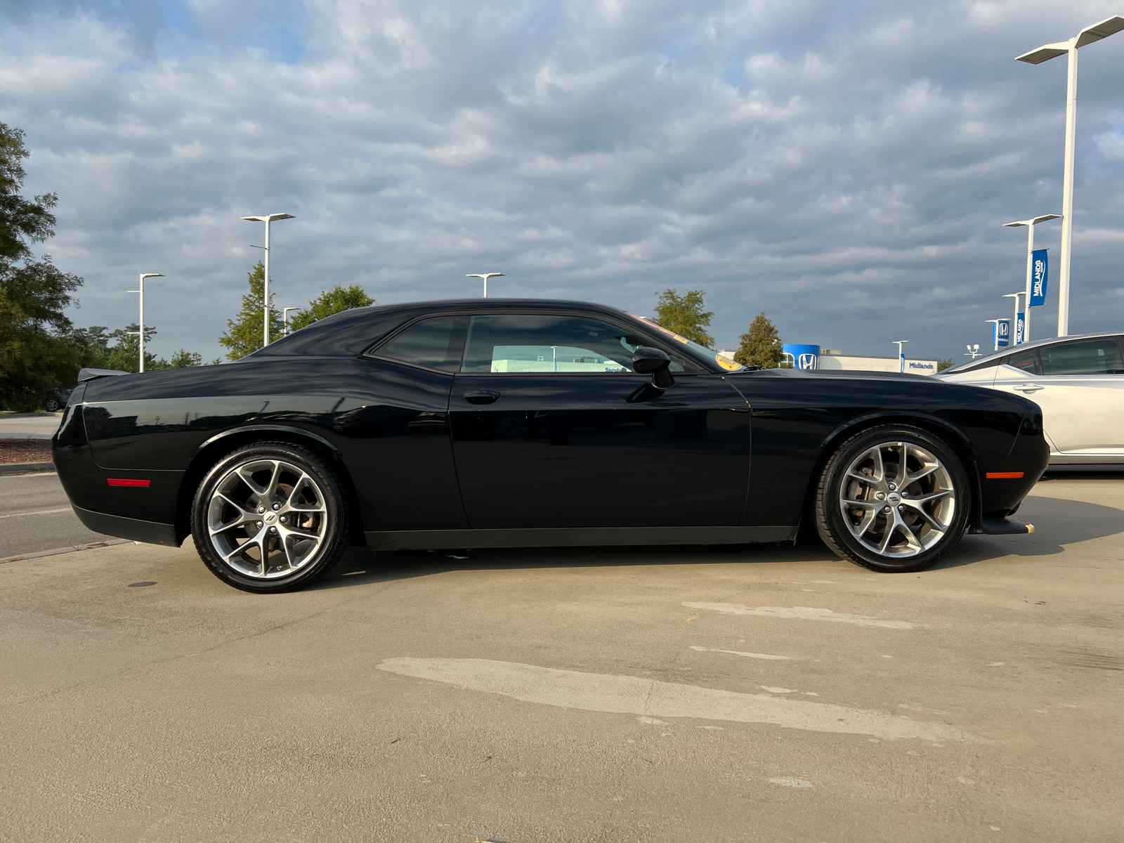 2023 Dodge Challenger GT 8